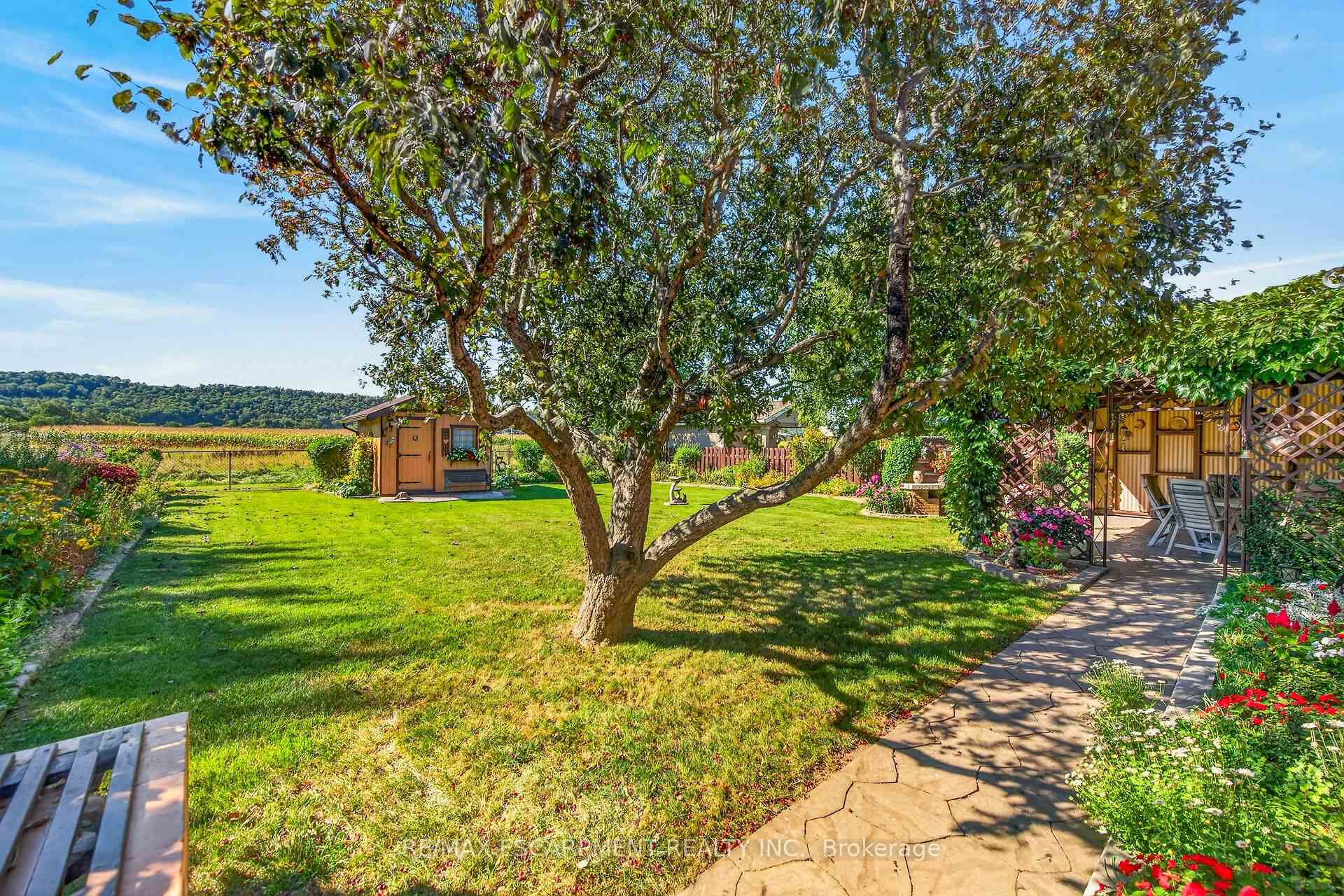 Photo 39 of 994 Barton Street, Hamilton, Fruitland — HOMEH