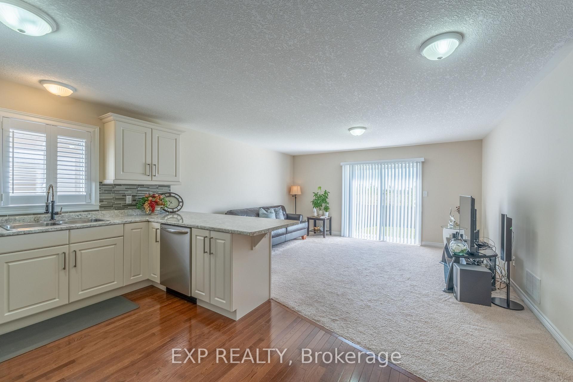 Photo 7 of 37 Helen Drive E, Haldimand — HOMEH
