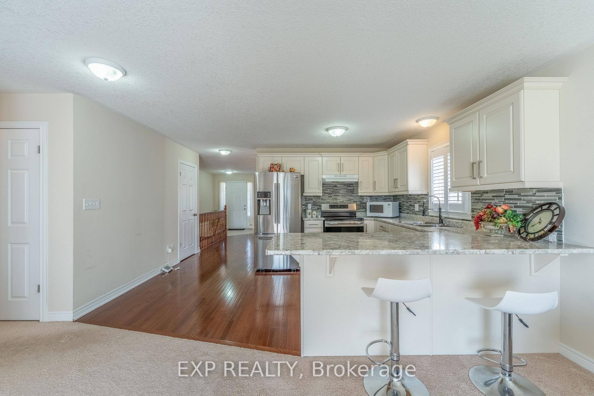 Photo 8 of 37 Helen Drive E, Haldimand — HOMEH