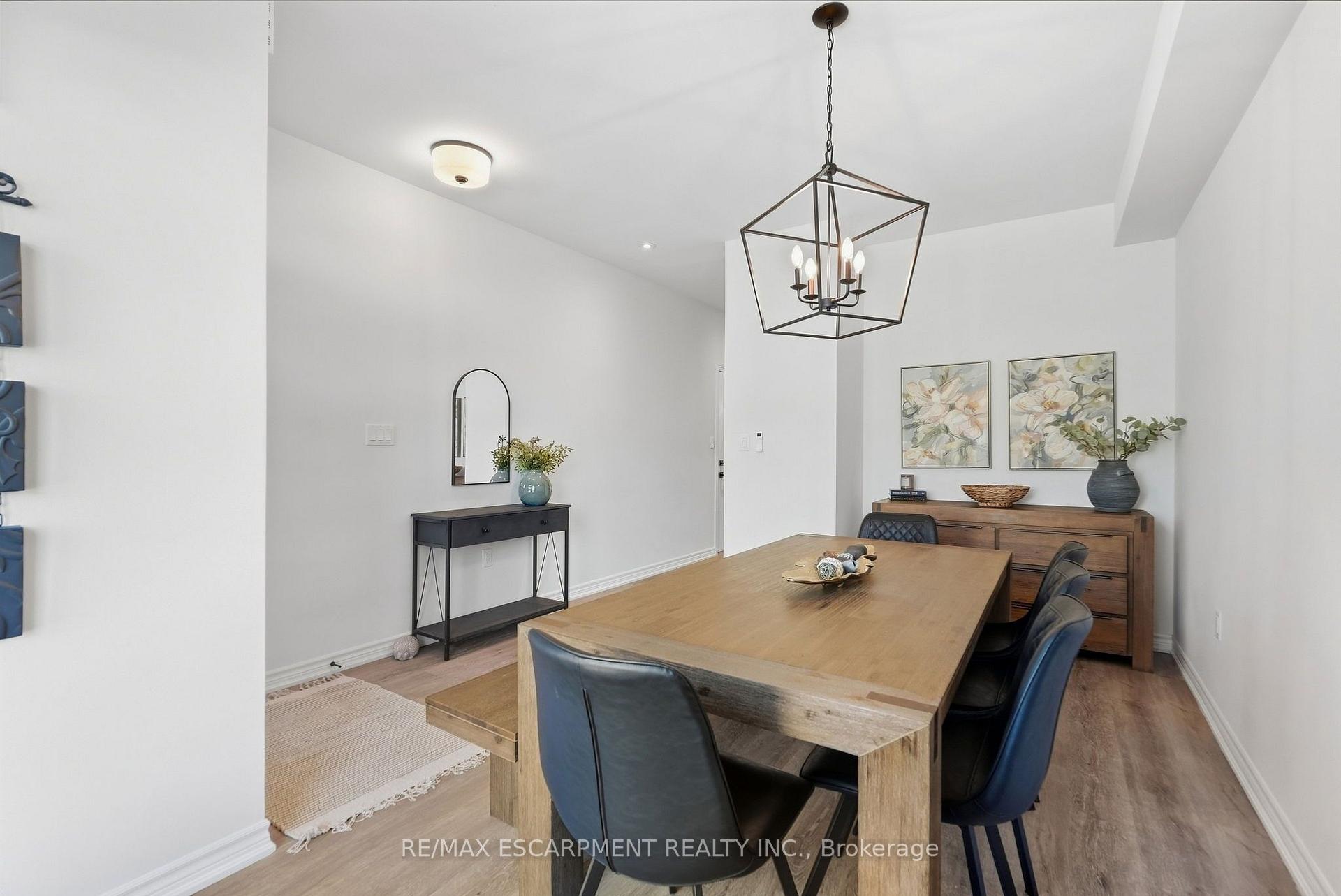 Photo 8 of 26 Bensley Lane, Hamilton, Mountview — HOMEH