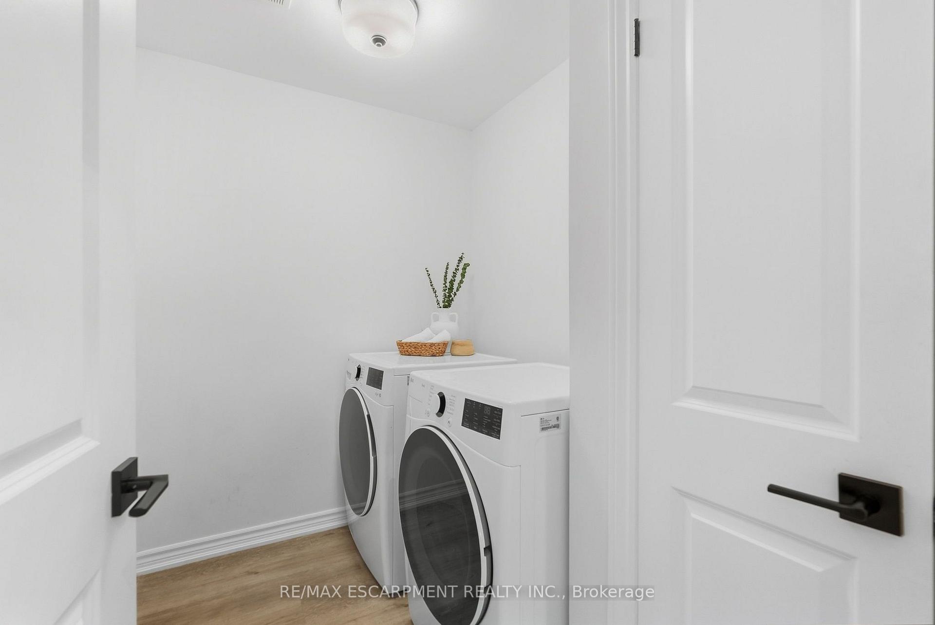 Photo 10 of 26 Bensley Lane, Hamilton, Mountview — HOMEH