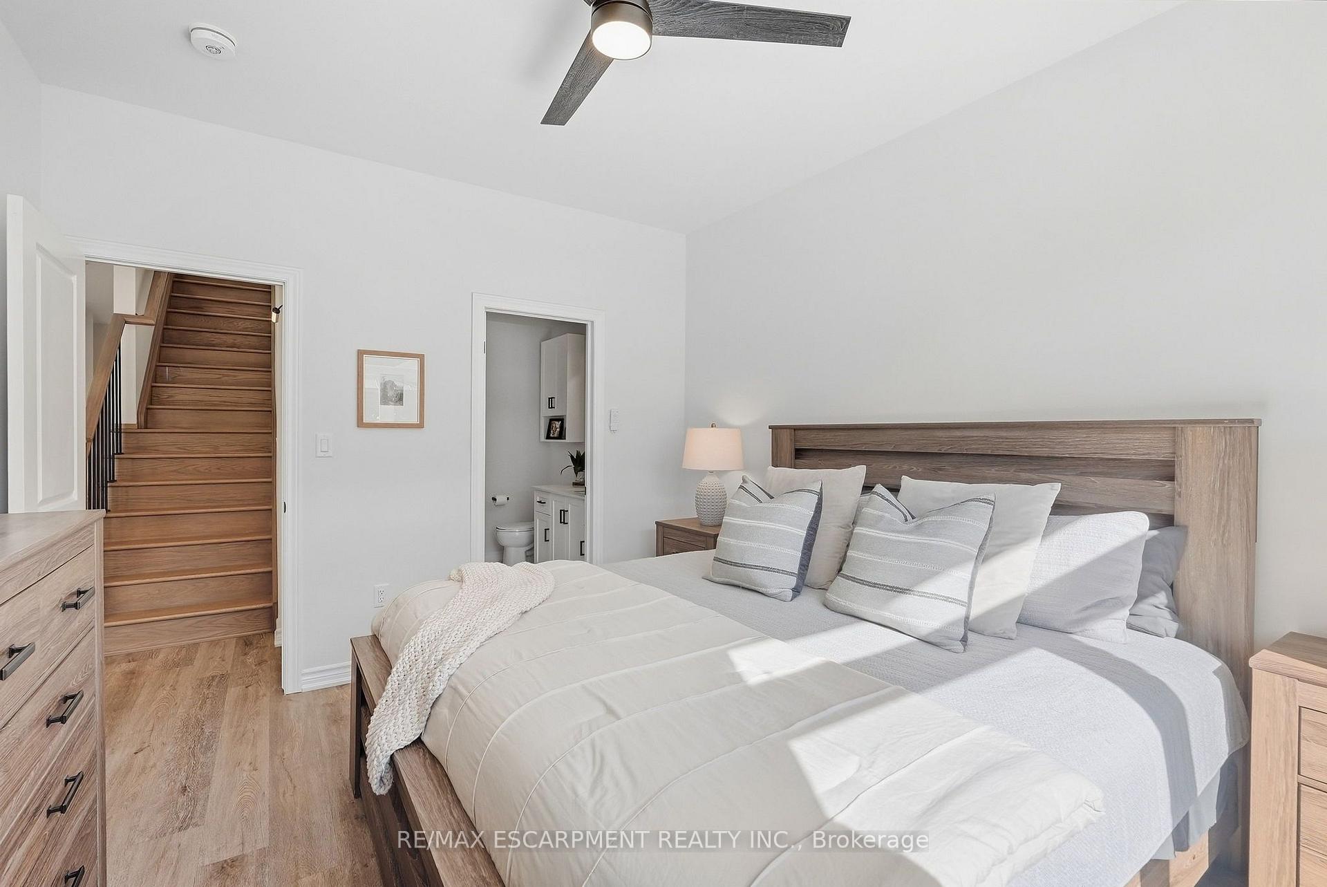 Photo 23 of 26 Bensley Lane, Hamilton, Mountview — HOMEH