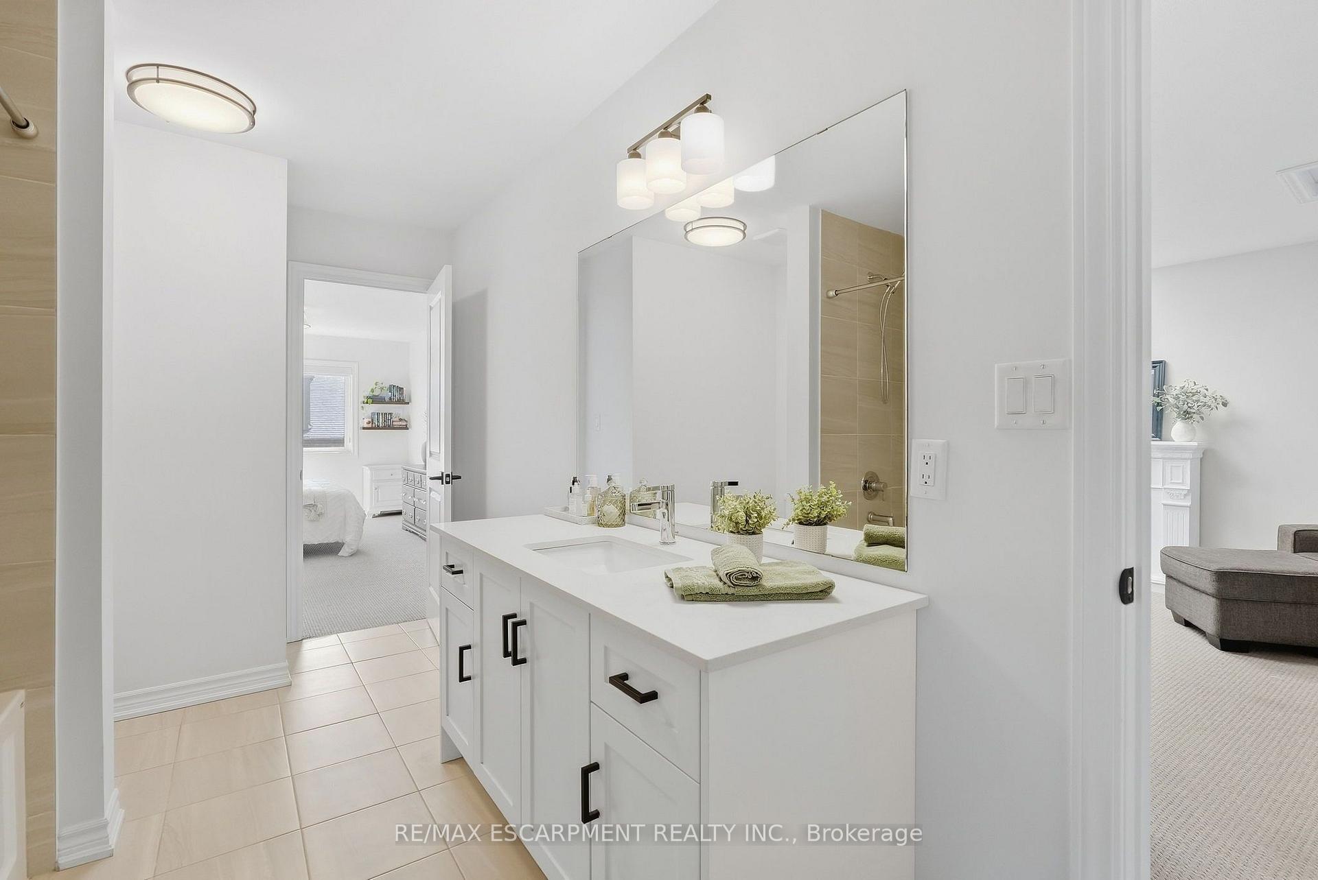Photo 39 of 26 Bensley Lane, Hamilton, Mountview — HOMEH