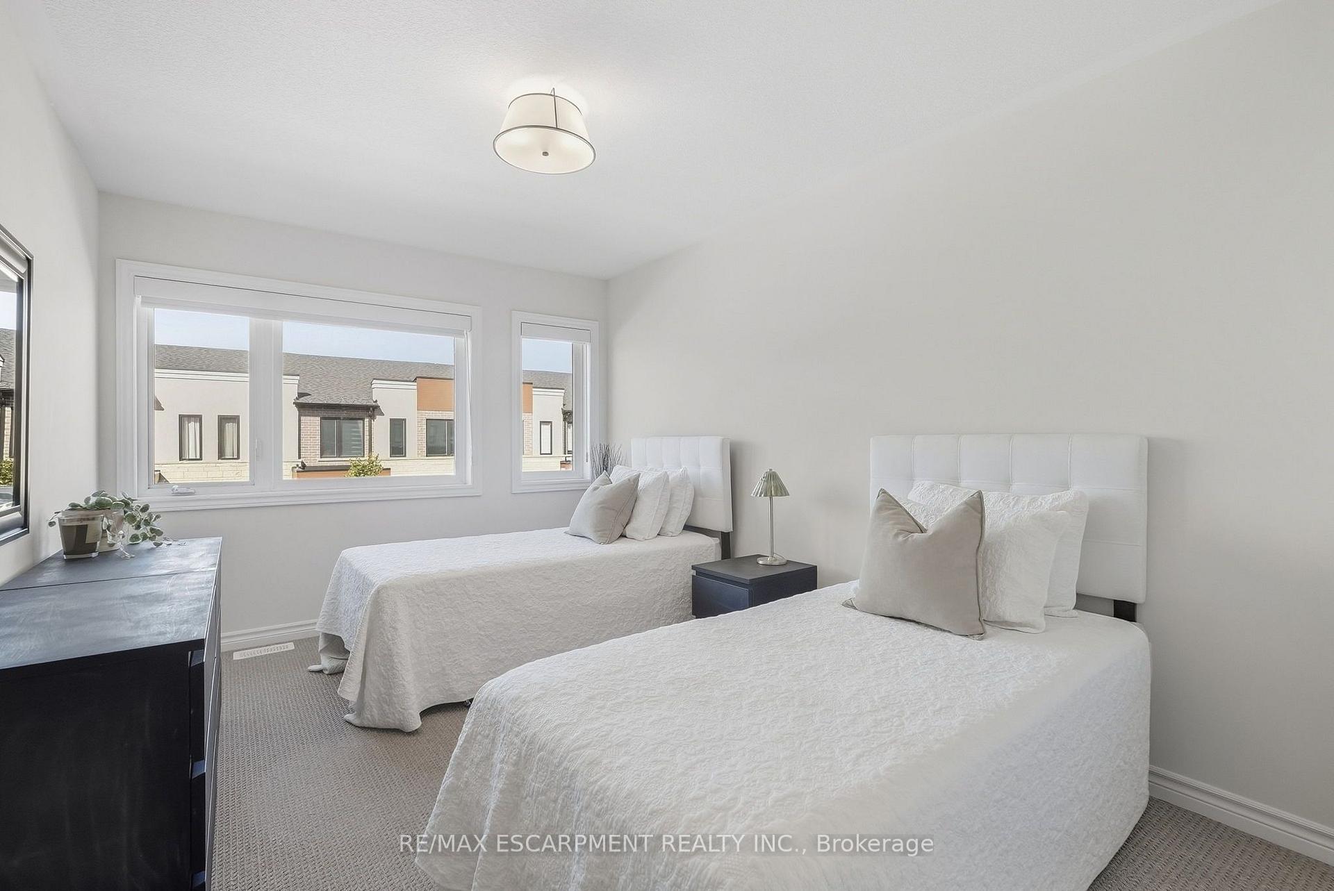 Photo 40 of 26 Bensley Lane, Hamilton, Mountview — HOMEH