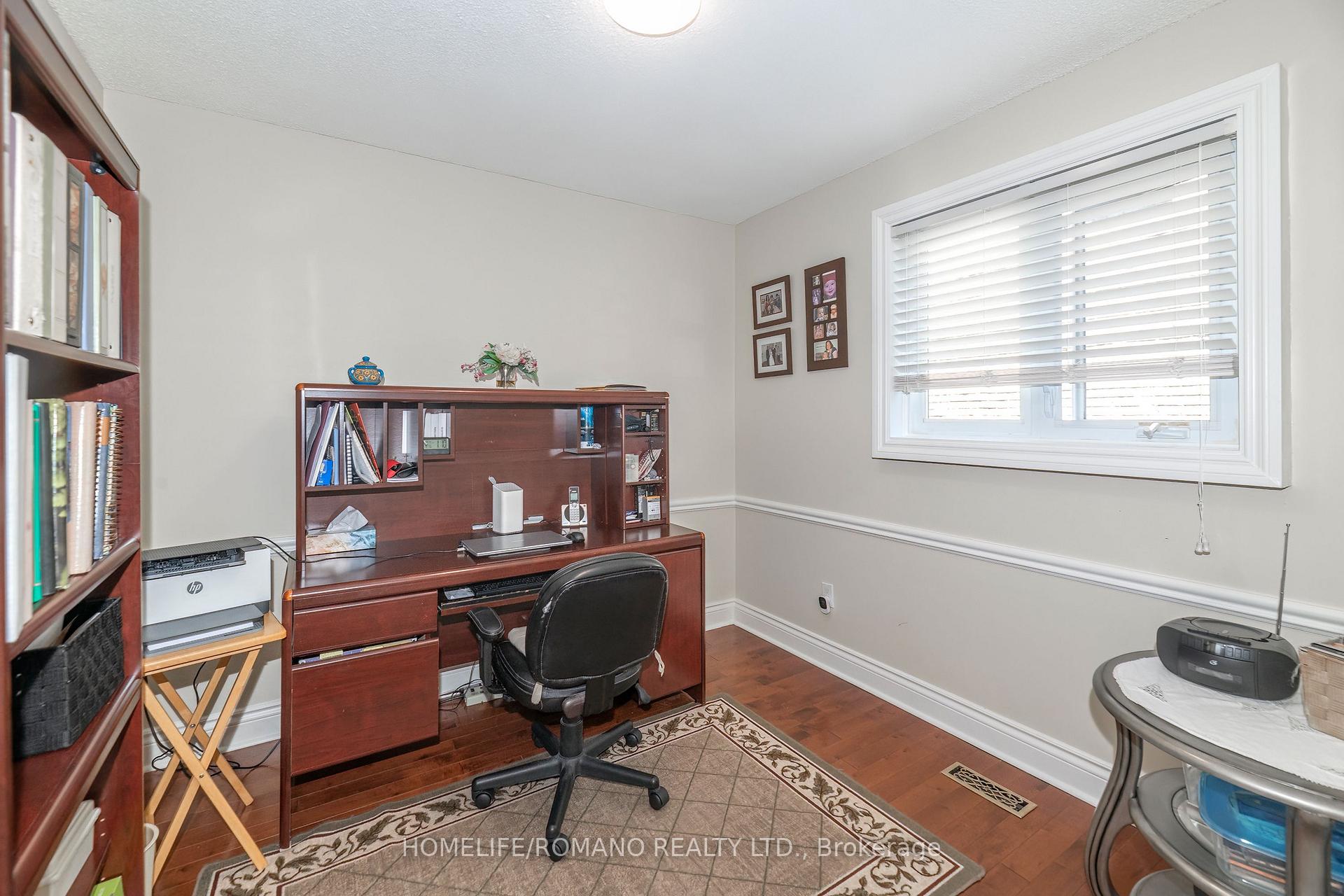 Photo 23 of 915 Lovingston Crescent, Mississauga, Rathwood — HOMEH