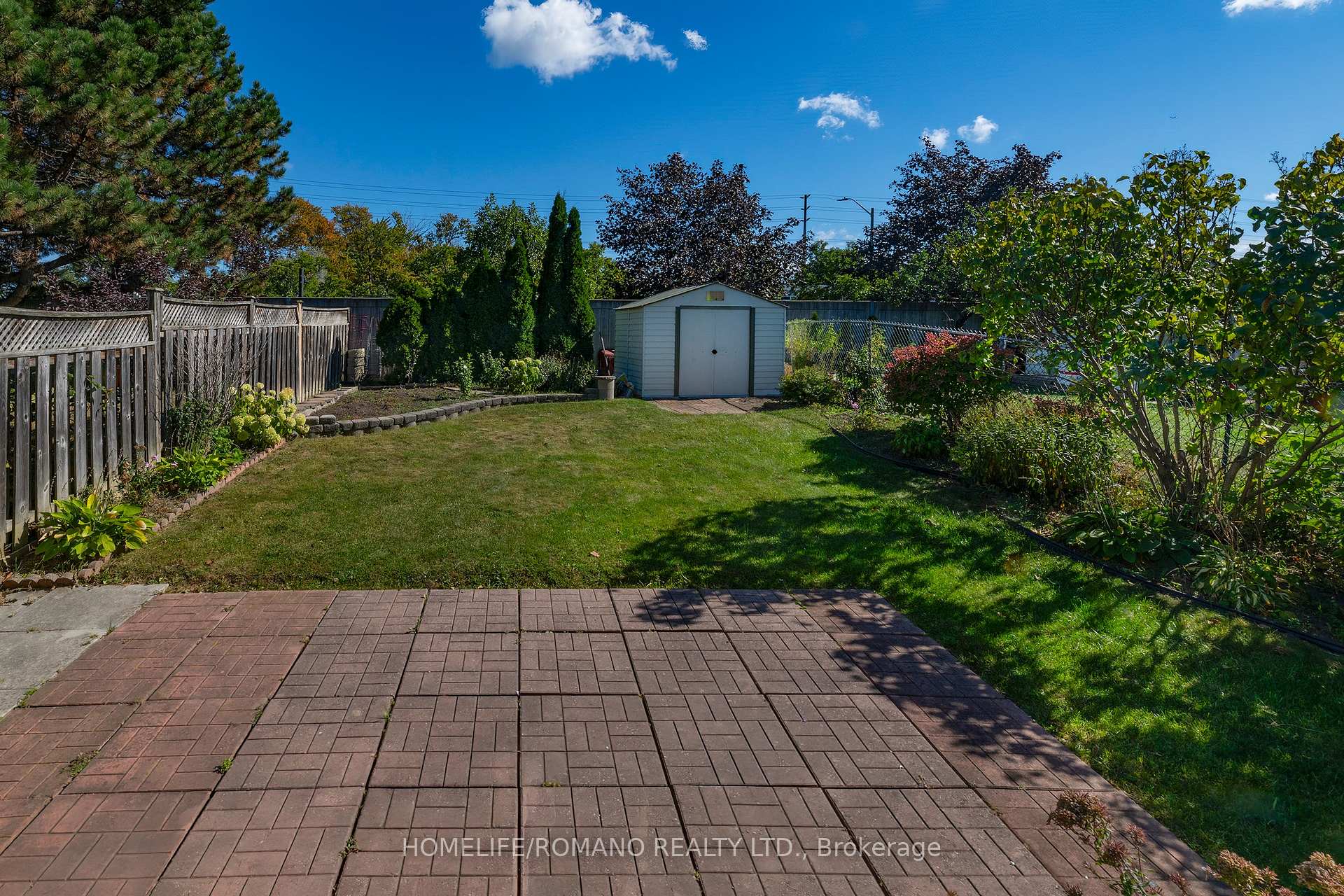 Photo 29 of 915 Lovingston Crescent, Mississauga, Rathwood — HOMEH