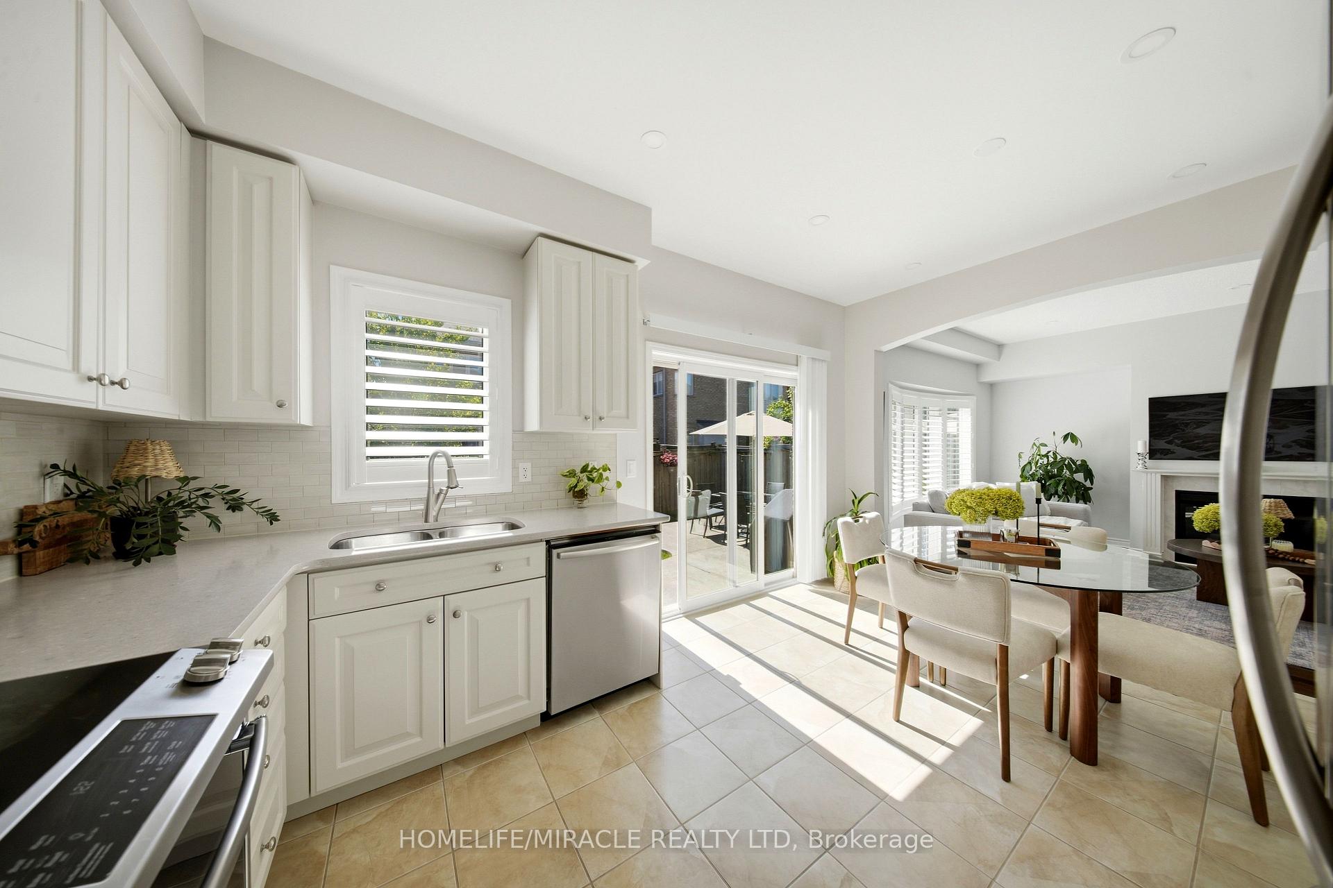 Photo 18 of 3352 Hiscott Avenue, Burlington, Alton — HOMEH