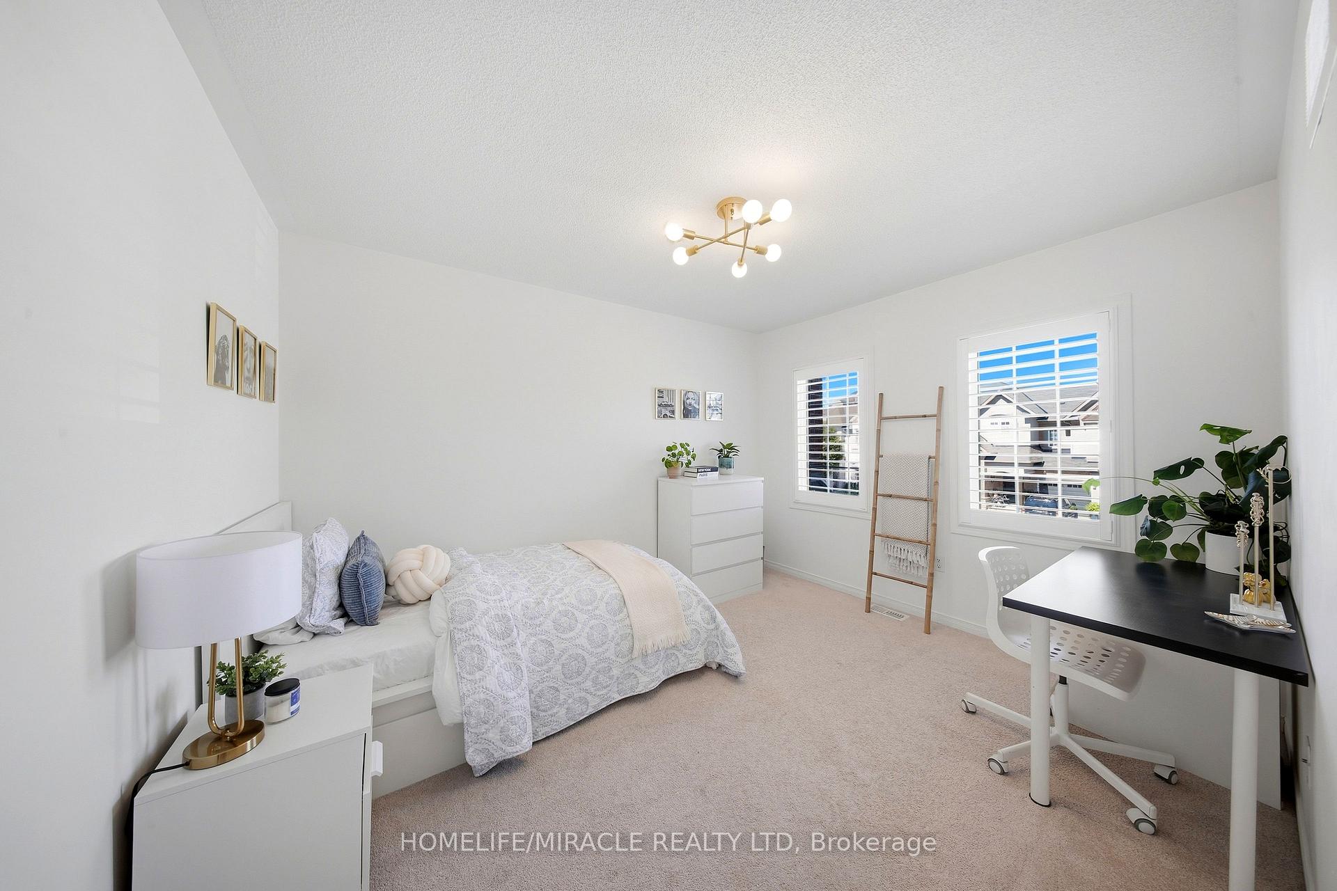 Photo 27 of 3352 Hiscott Avenue, Burlington, Alton — HOMEH