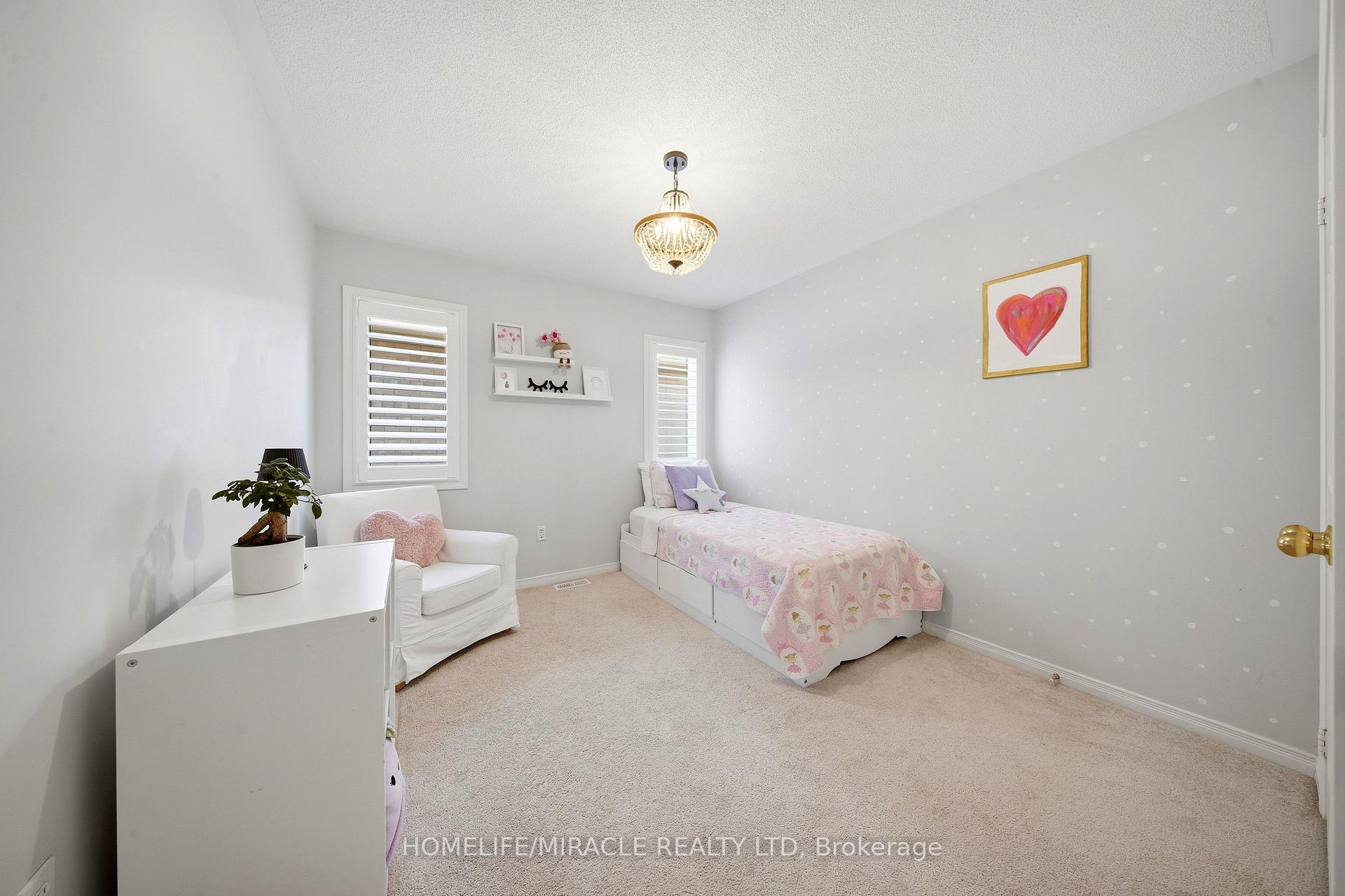 Photo 29 of 3352 Hiscott Avenue, Burlington, Alton — HOMEH
