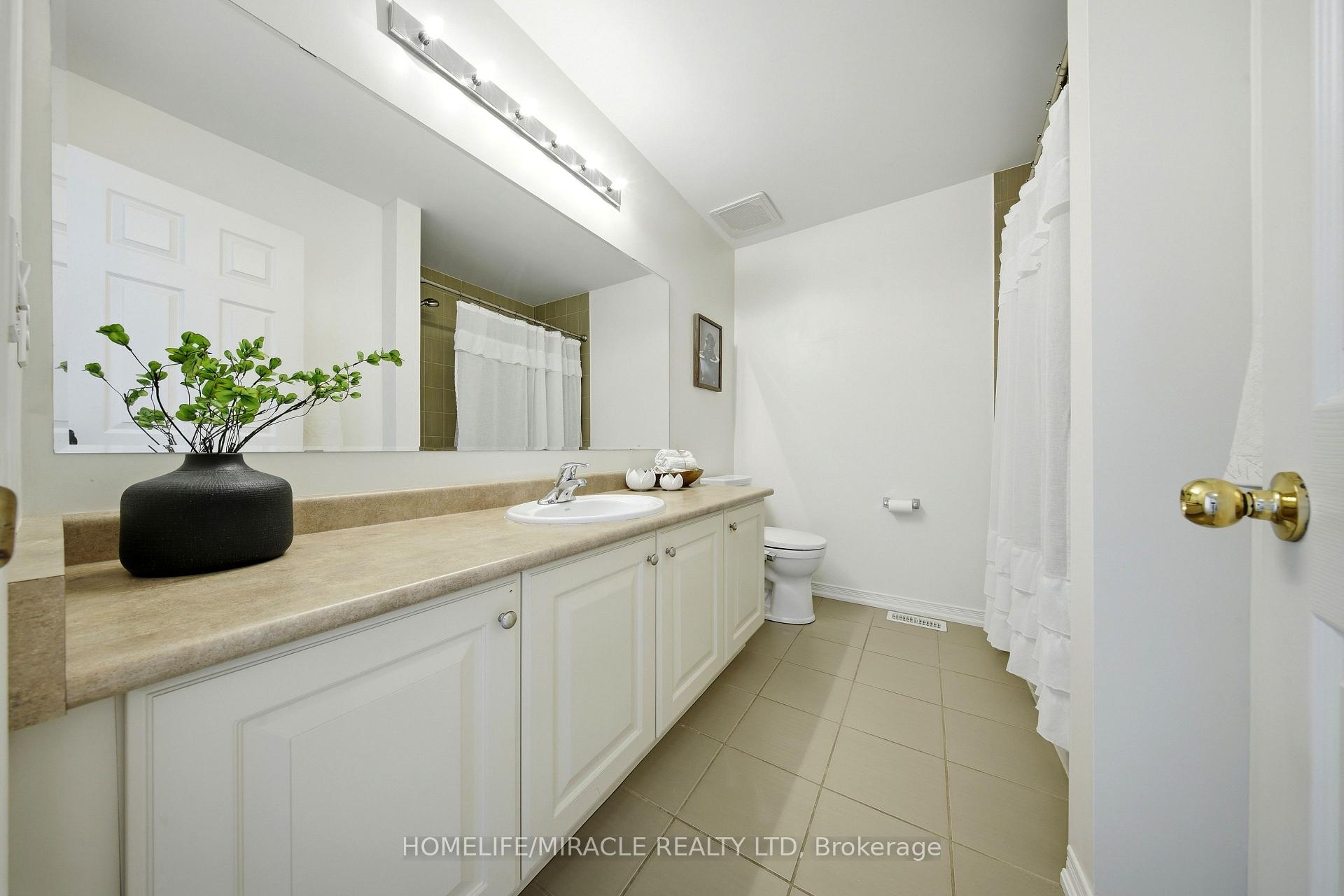 Photo 30 of 3352 Hiscott Avenue, Burlington, Alton — HOMEH