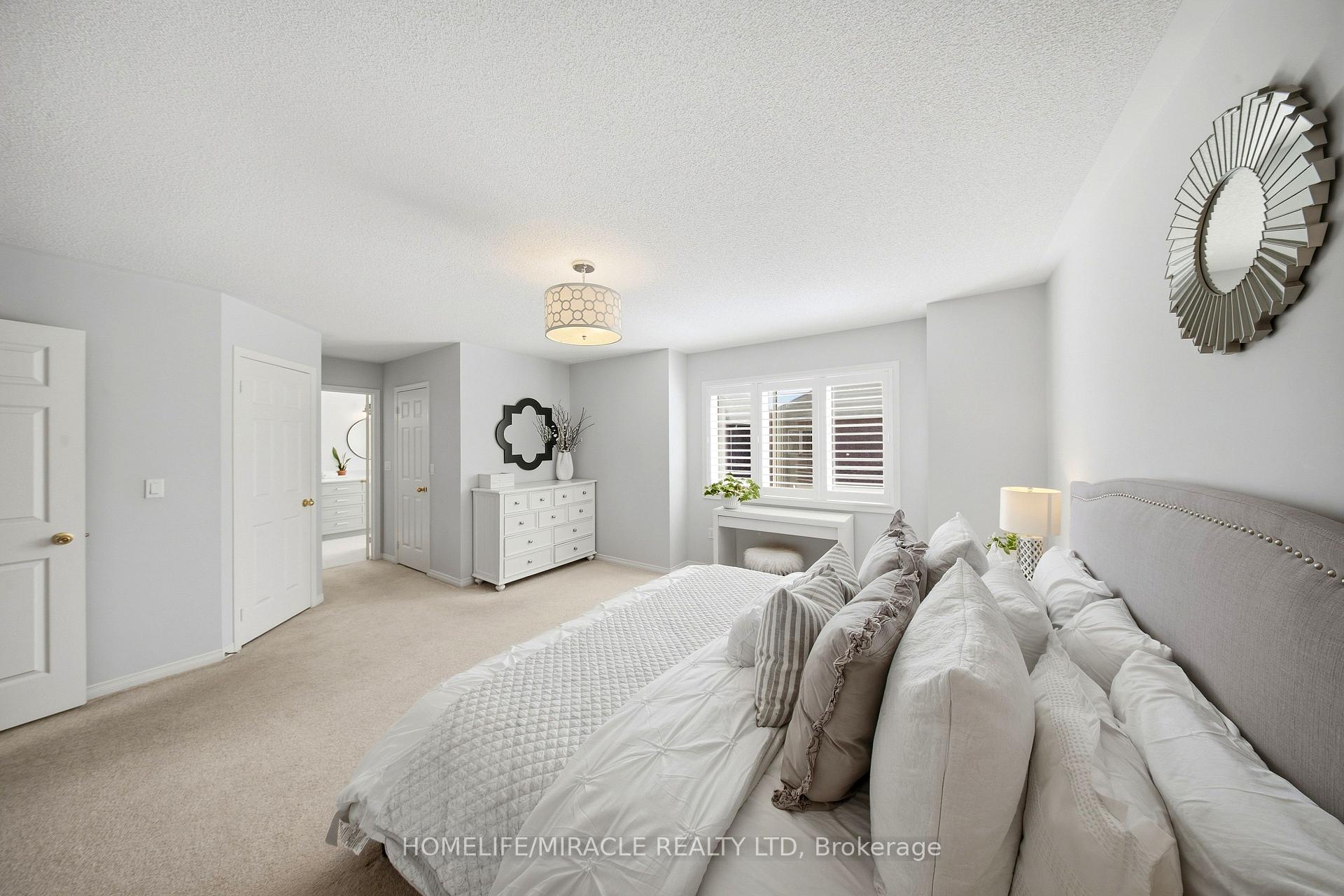 Photo 33 of 3352 Hiscott Avenue, Burlington, Alton — HOMEH