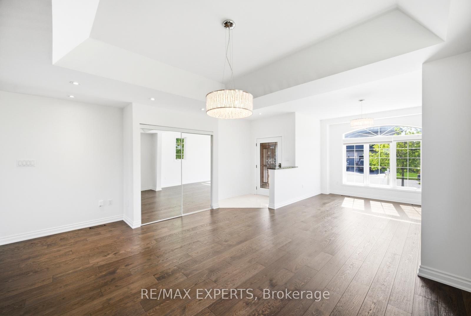 Photo 5 of 2071 Gibson Street, Innisfil, Alcona — HOMEH
