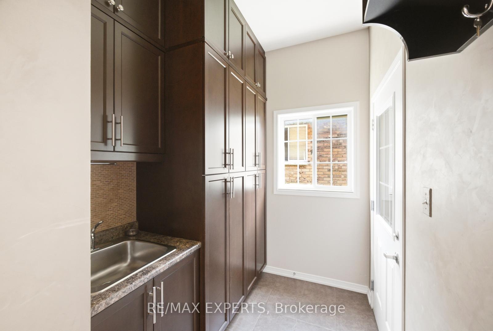 Photo 15 of 2071 Gibson Street, Innisfil, Alcona — HOMEH