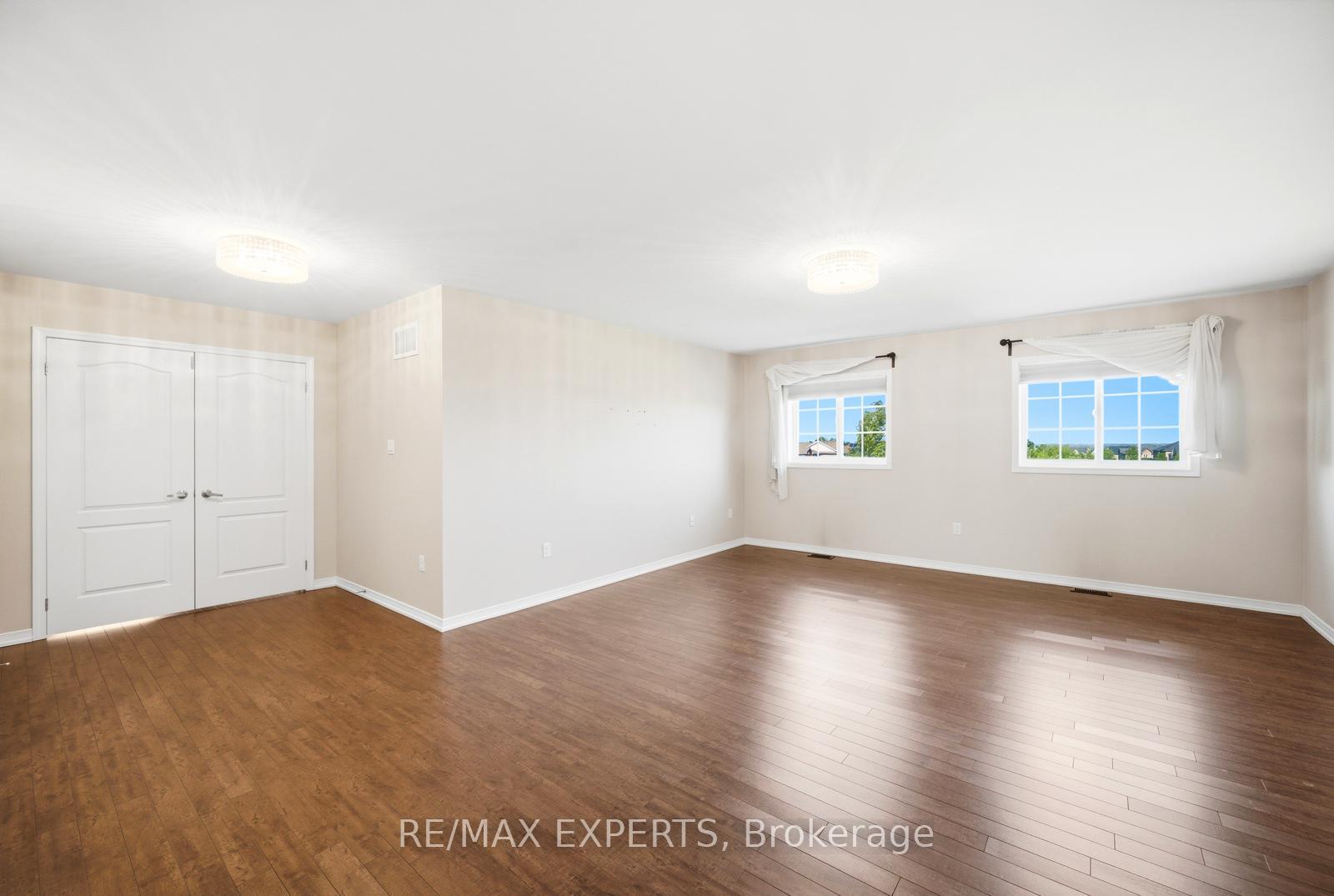 Photo 18 of 2071 Gibson Street, Innisfil, Alcona — HOMEH