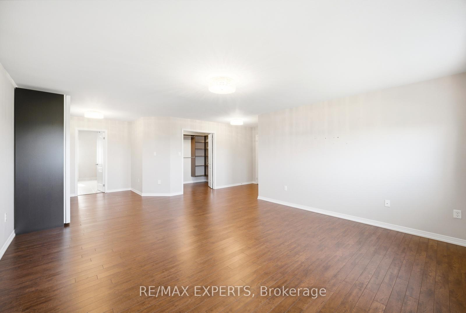 Photo 19 of 2071 Gibson Street, Innisfil, Alcona — HOMEH
