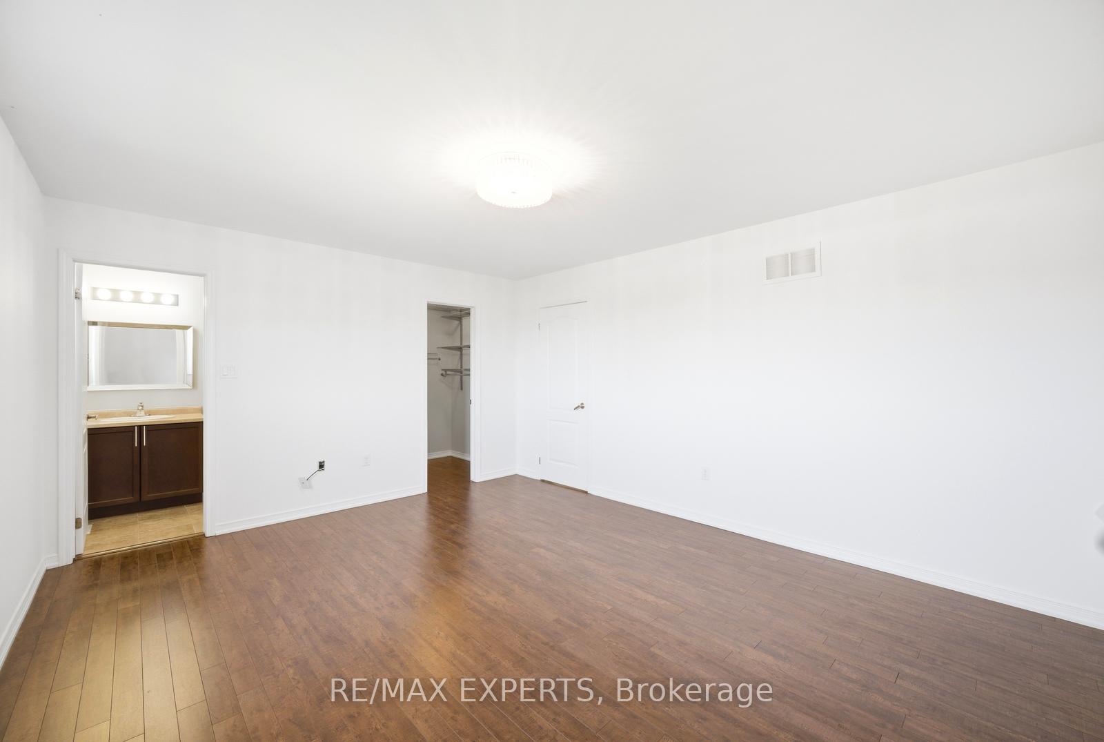 Photo 24 of 2071 Gibson Street, Innisfil, Alcona — HOMEH