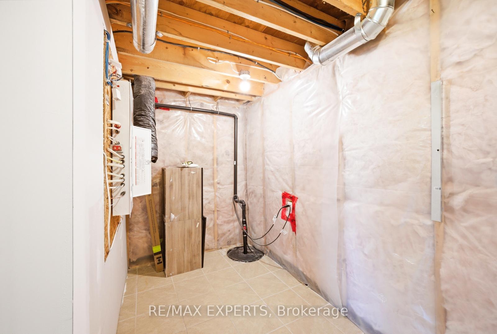 Photo 44 of 2071 Gibson Street, Innisfil, Alcona — HOMEH