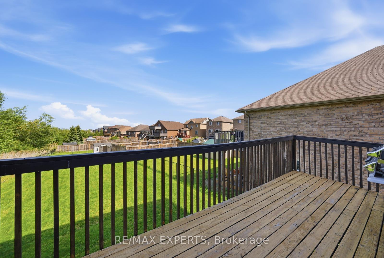 Photo 50 of 2071 Gibson Street, Innisfil, Alcona — HOMEH