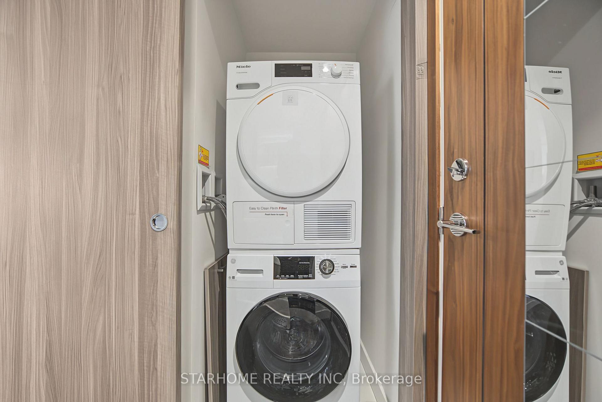 Photo 23 of Unit 2109, 95 McMahon Drive, North York, Bayview Village — HOMEH