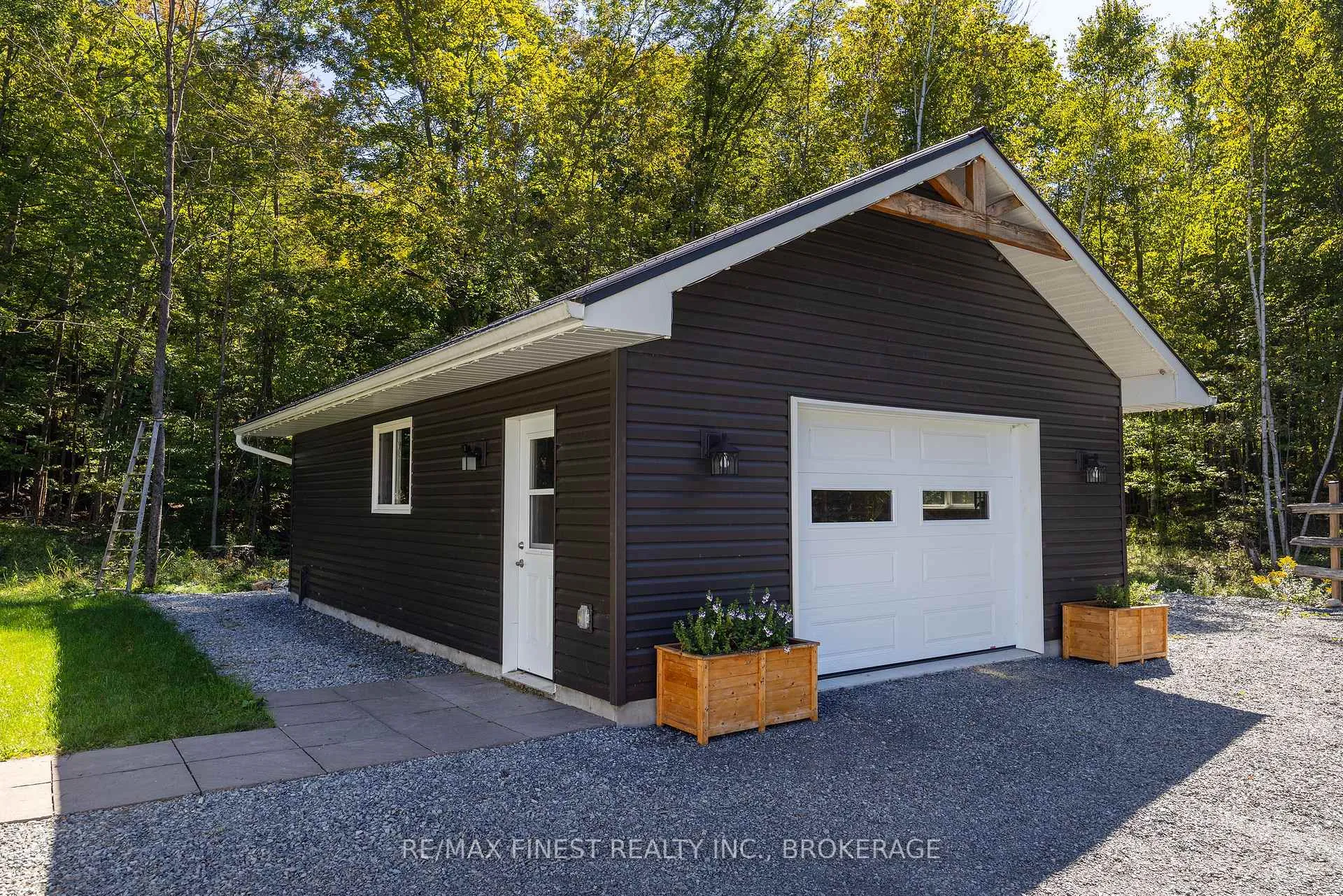 Photo 10 of 4822 Carrying Place Road, Frontenac, Frontenac South — HOMEH