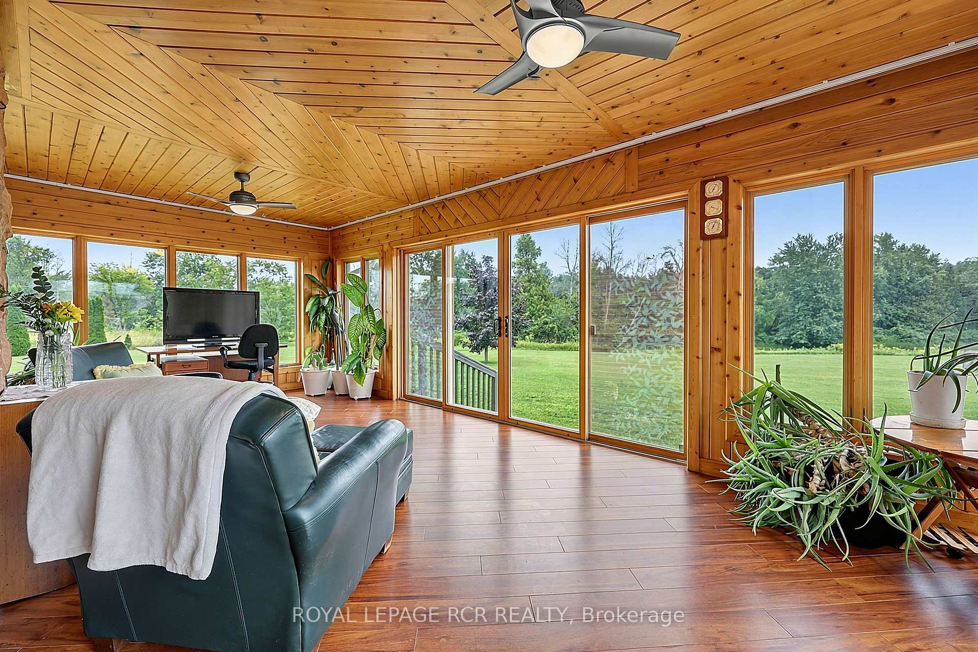 Photo 16 of 2192 Atkinson Road, Springwater, Rural Springwater — HOMEH