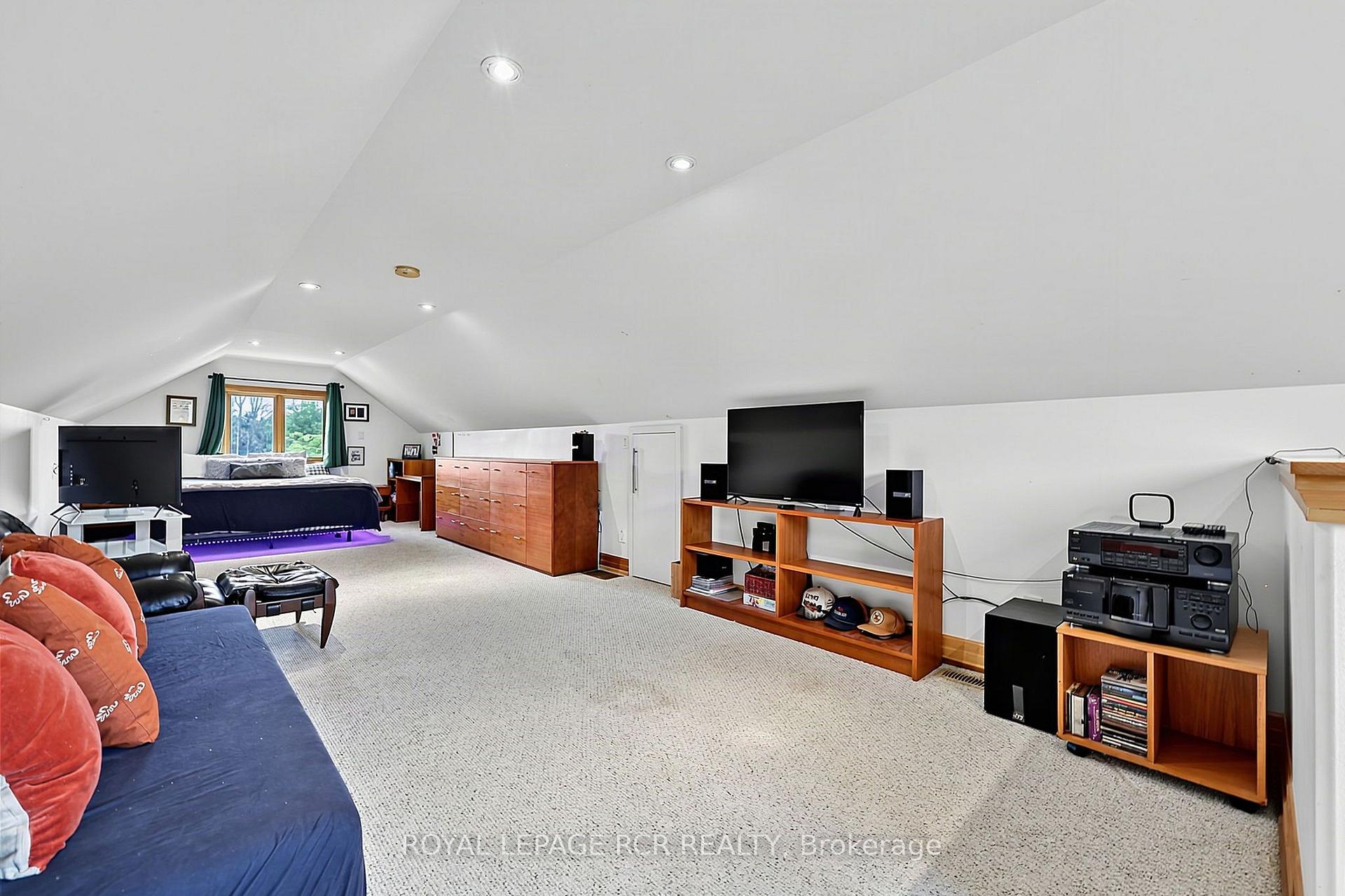Photo 31 of 2192 Atkinson Road, Springwater, Rural Springwater — HOMEH