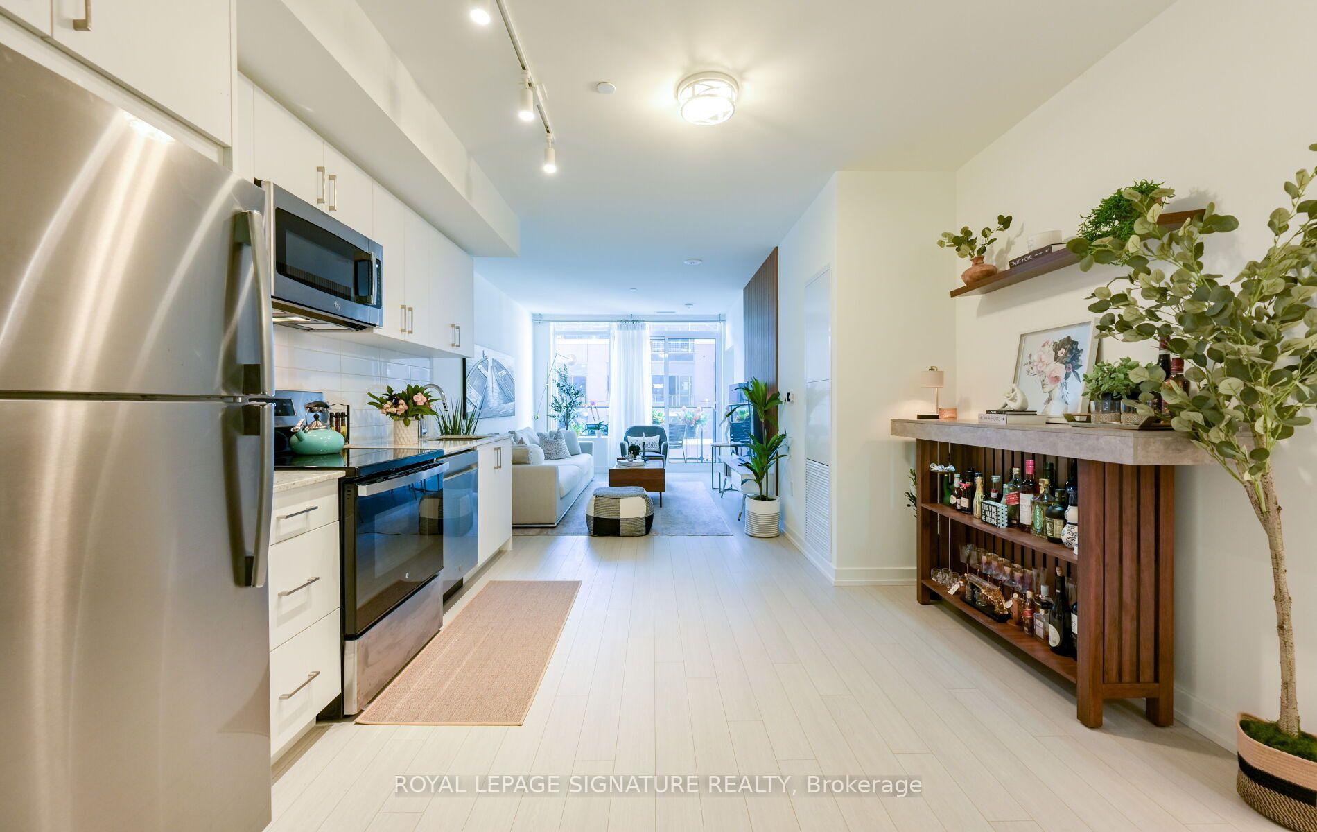 Photo 13 of Unit 614, 4010 Eglinton Avenue, Etobicoke, Humber Heights — HOMEH