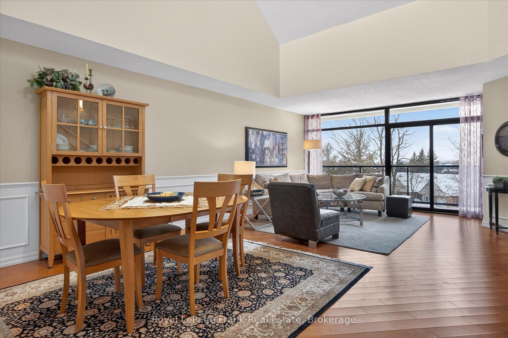 Photo 10 of Unit 502, 1818 Cherryhill Road, Peterborough, Monaghan Ward 2 — HOMEH