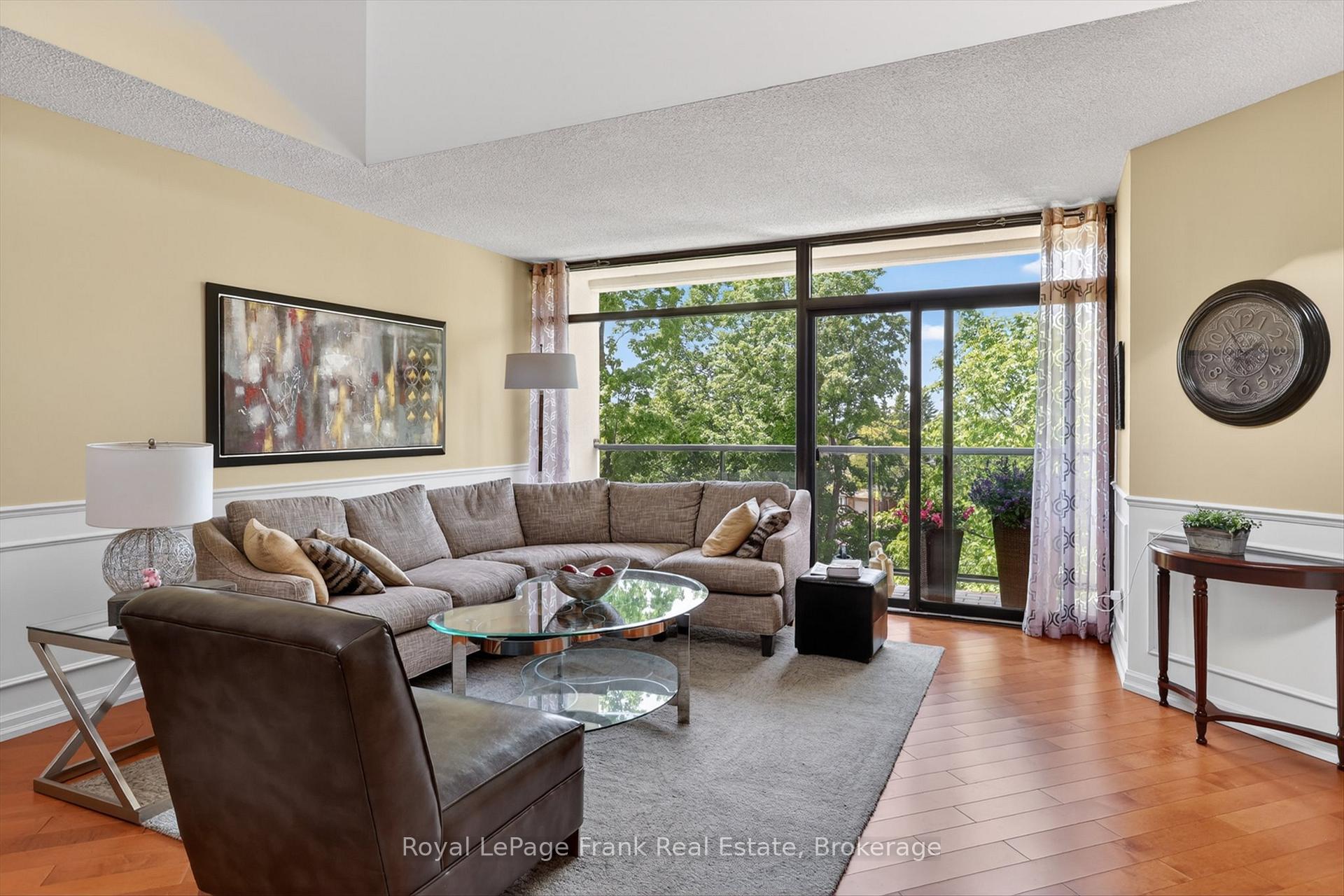 Photo 11 of Unit 502, 1818 Cherryhill Road, Peterborough, Monaghan Ward 2 — HOMEH