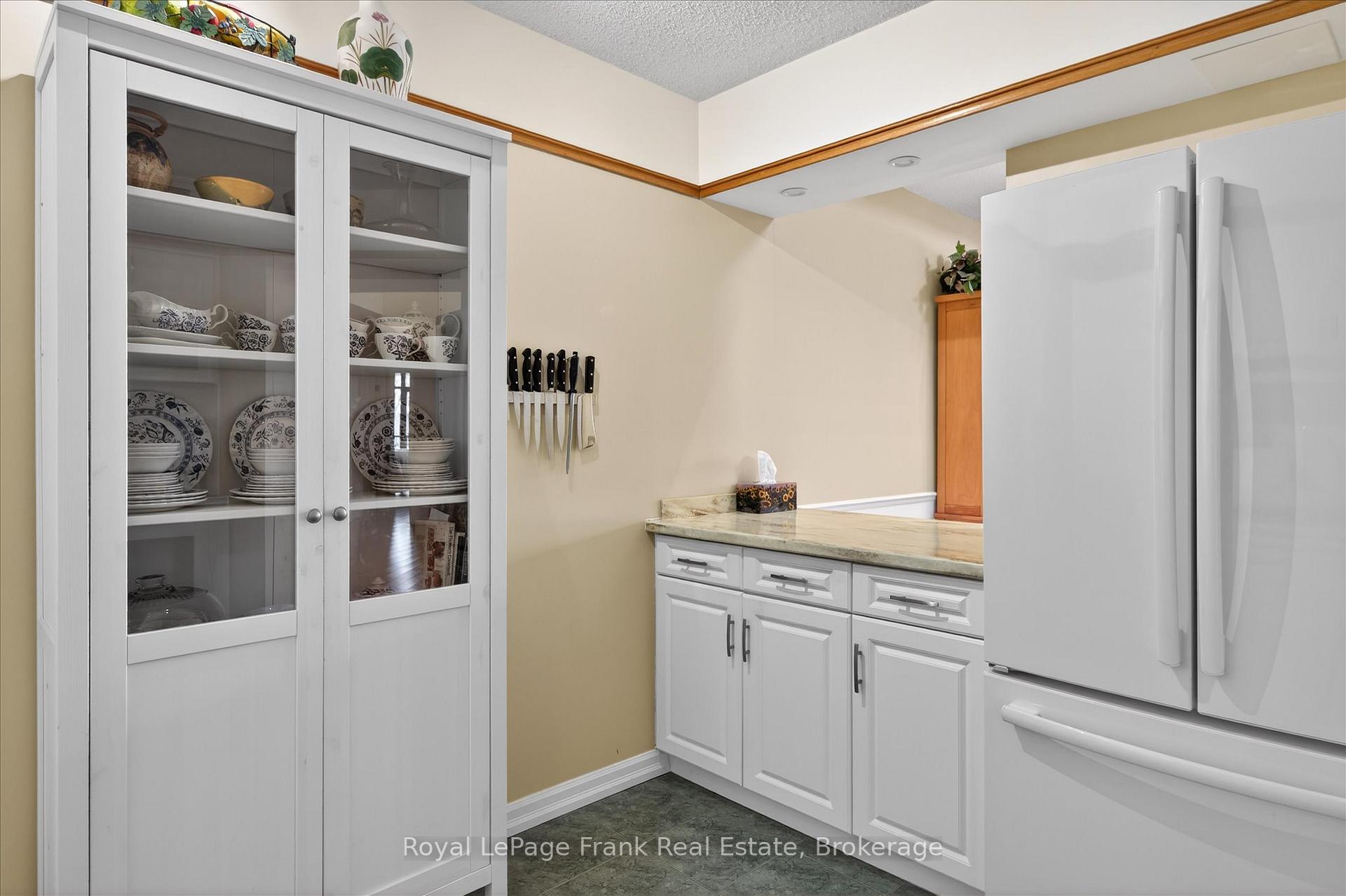 Photo 17 of Unit 502, 1818 Cherryhill Road, Peterborough, Monaghan Ward 2 — HOMEH