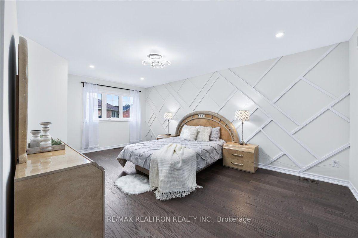 Photo 24 of 2 Bamburg Street, Georgina, Sutton & Jackson's Point — HOMEH