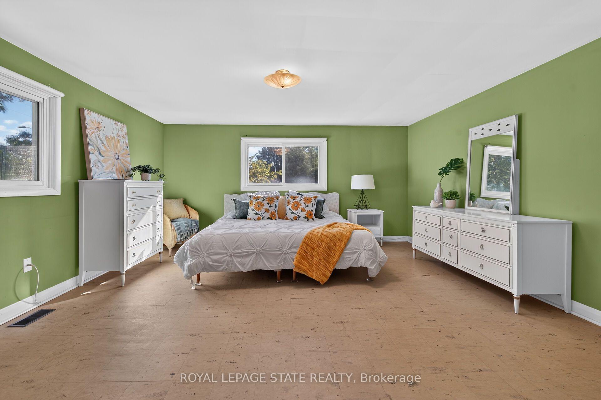 Photo 25 of 174 Montrose Avenue, Hamilton, Rosedale — HOMEH