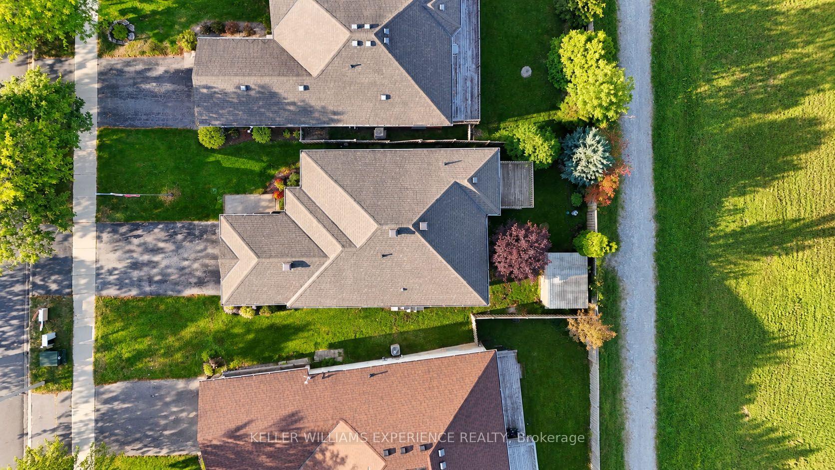 Photo 3 of 25 Nicholson Drive, Barrie, Ardagh — HOMEH