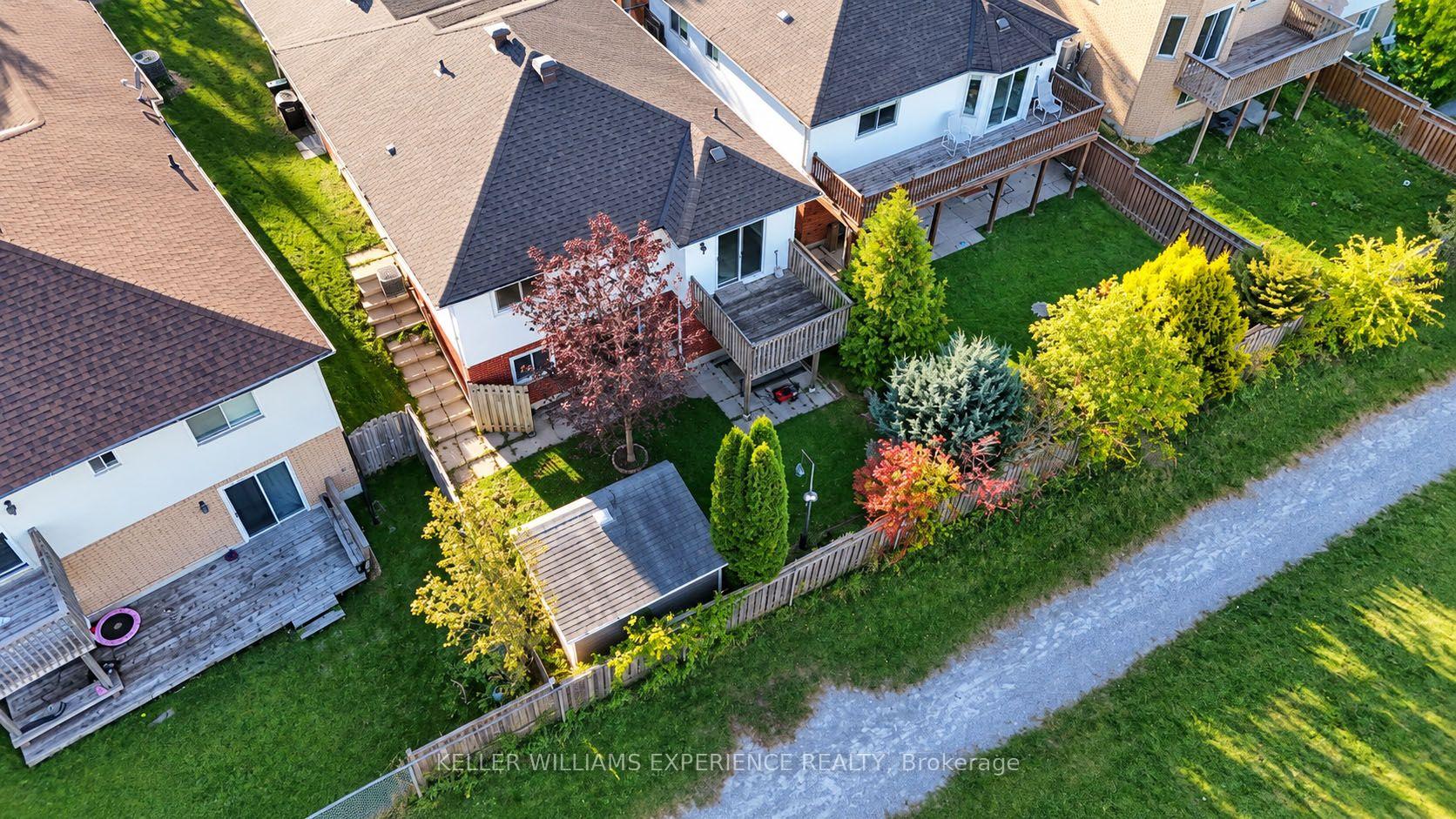 Photo 4 of 25 Nicholson Drive, Barrie, Ardagh — HOMEH