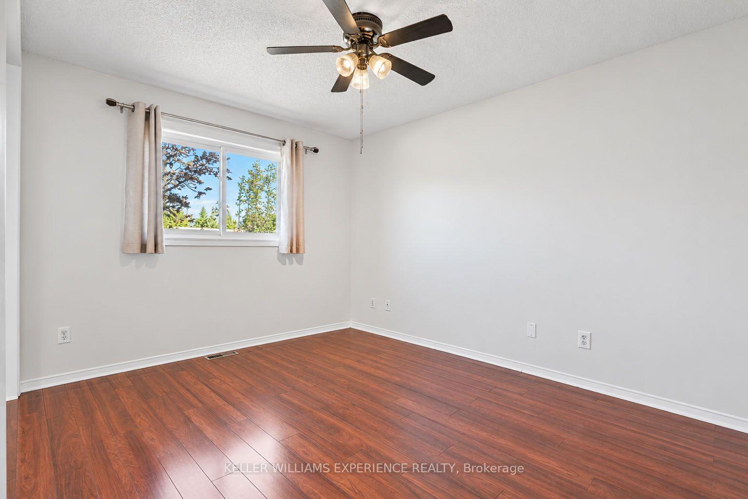 Photo 20 of 25 Nicholson Drive, Barrie, Ardagh — HOMEH