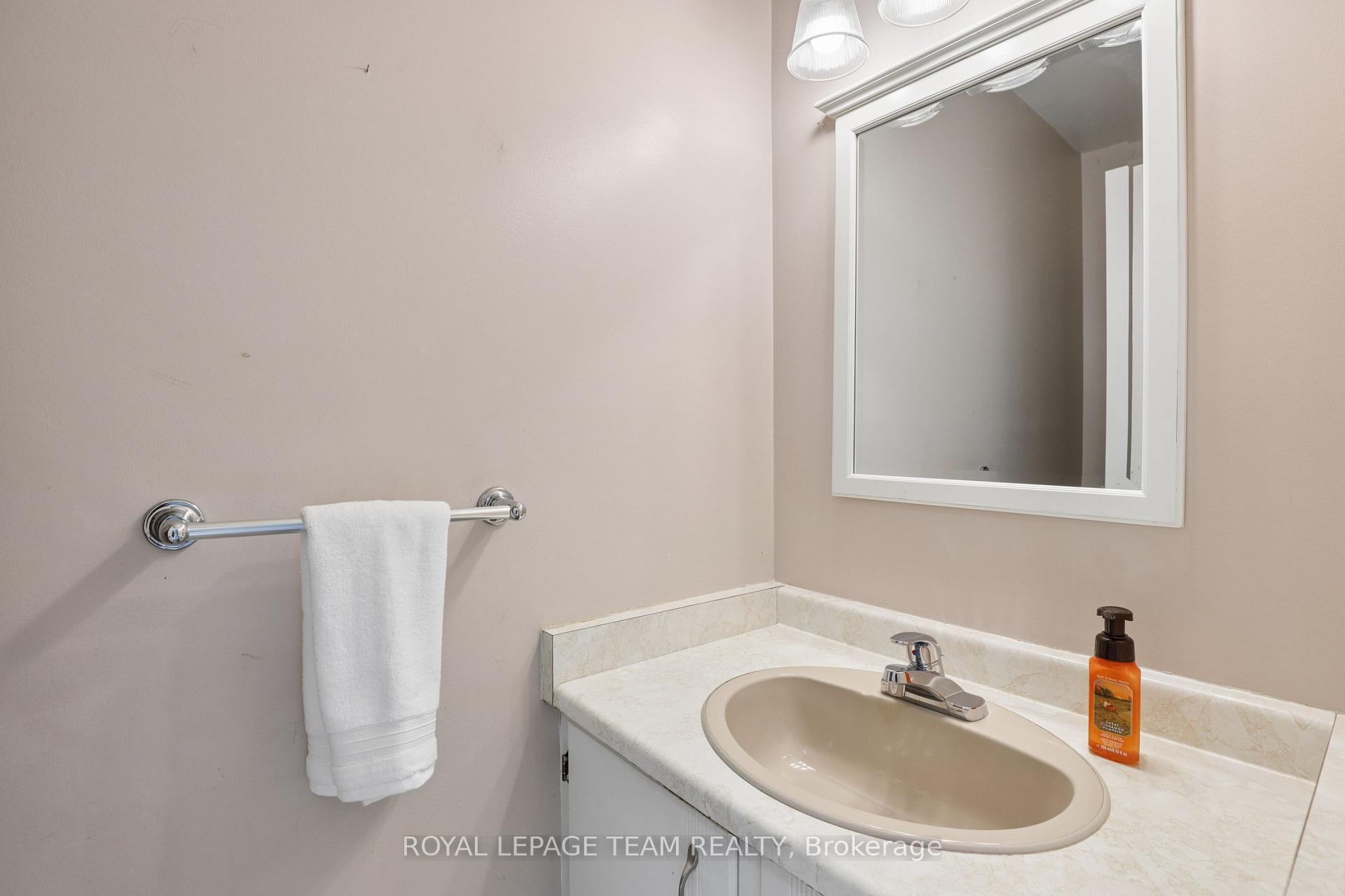 Photo 6 of 1133 St Emmanuel Terrace, Ottawa, Convent Glen North — HOMEH