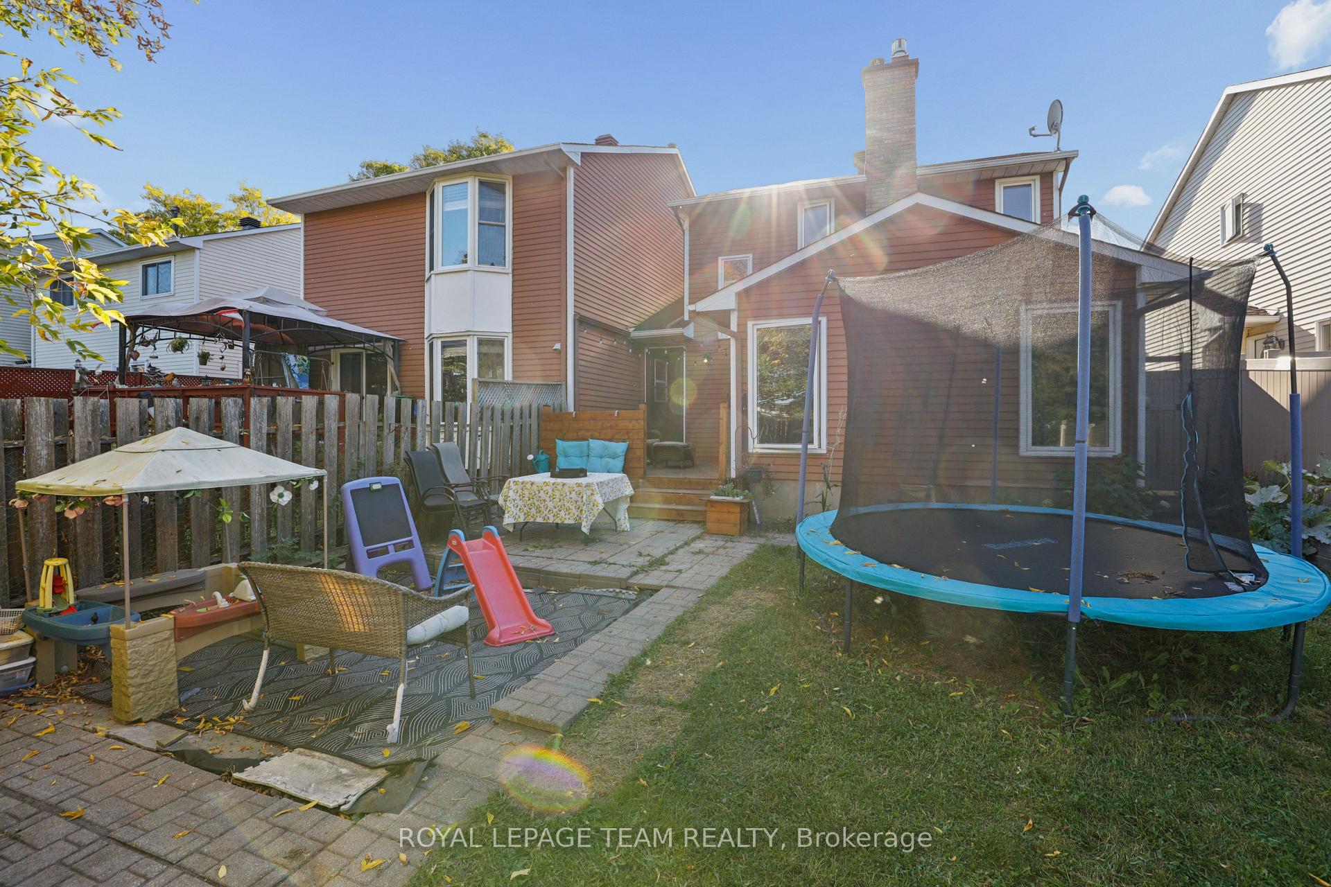 Photo 31 of 1133 St Emmanuel Terrace, Ottawa, Convent Glen North — HOMEH