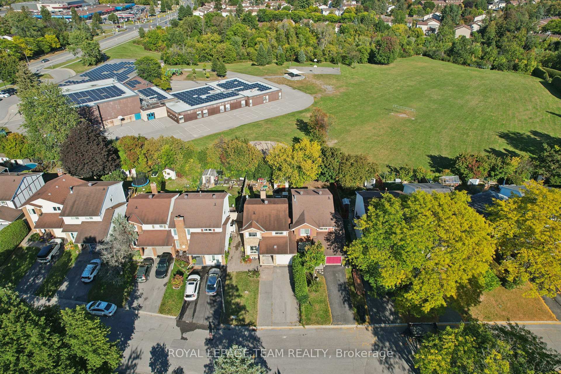 Photo 32 of 1133 St Emmanuel Terrace, Ottawa, Convent Glen North — HOMEH