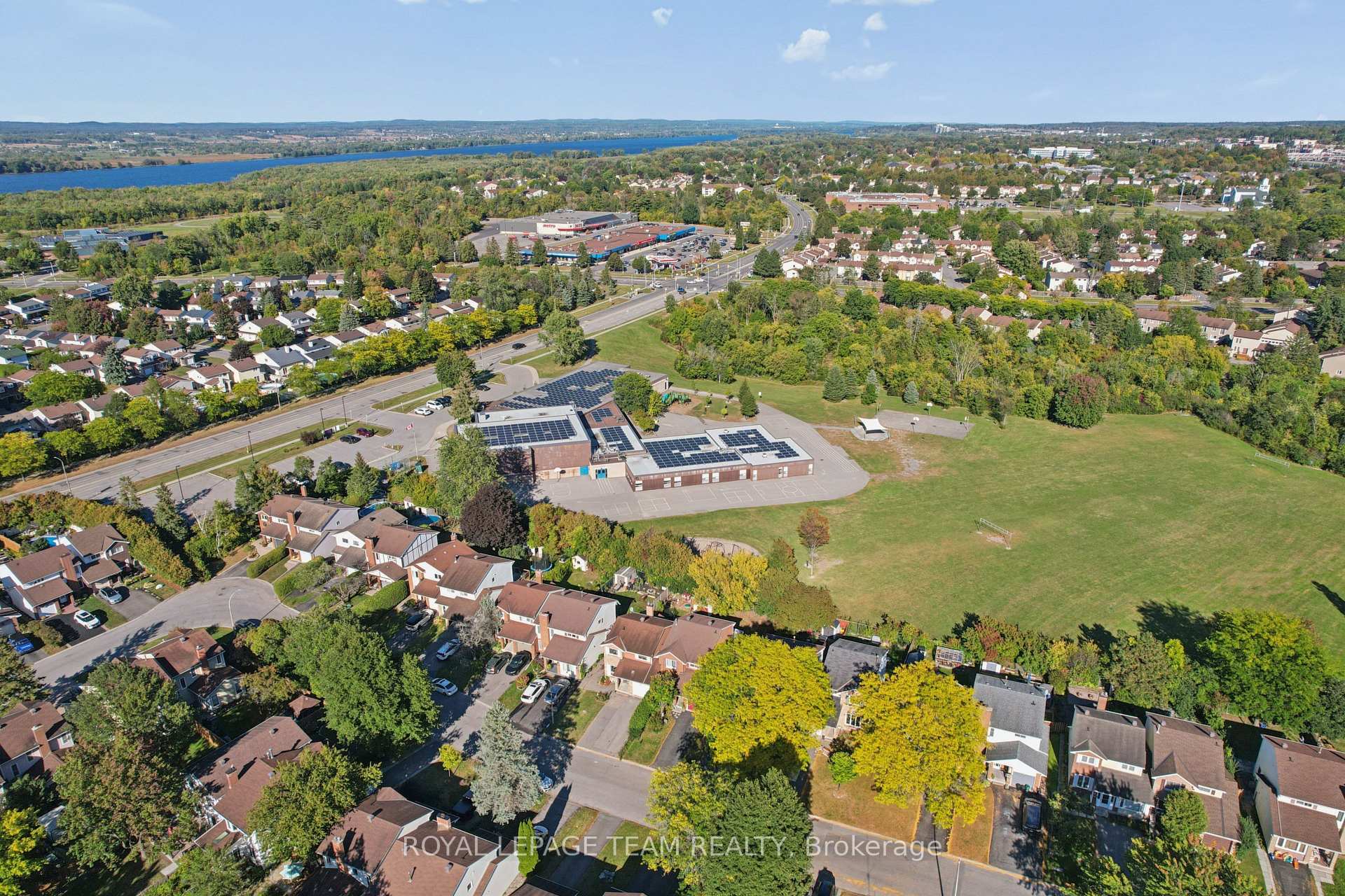 Photo 34 of 1133 St Emmanuel Terrace, Ottawa, Convent Glen North — HOMEH