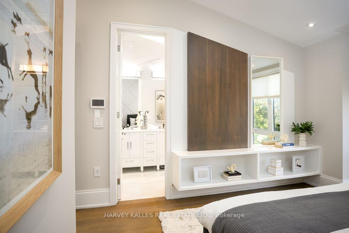 Photo 10 of 326 St. Clements Avenue, Toronto, Lawrence Park South — HOMEH