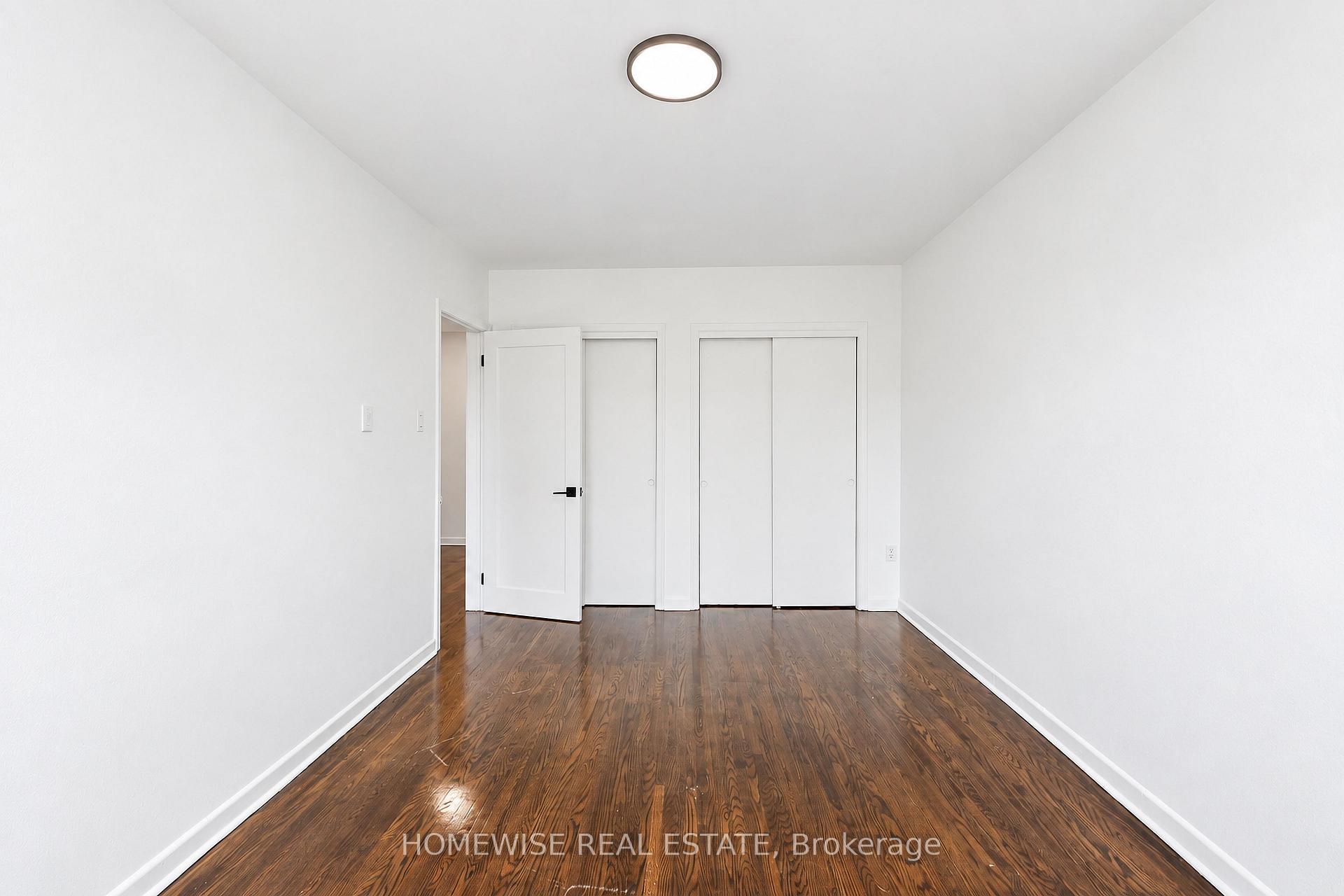 Photo 23 of Unit 22, 35 Swordbill Drive, Etobicoke, Edenbridge-Humber Valley — HOMEH