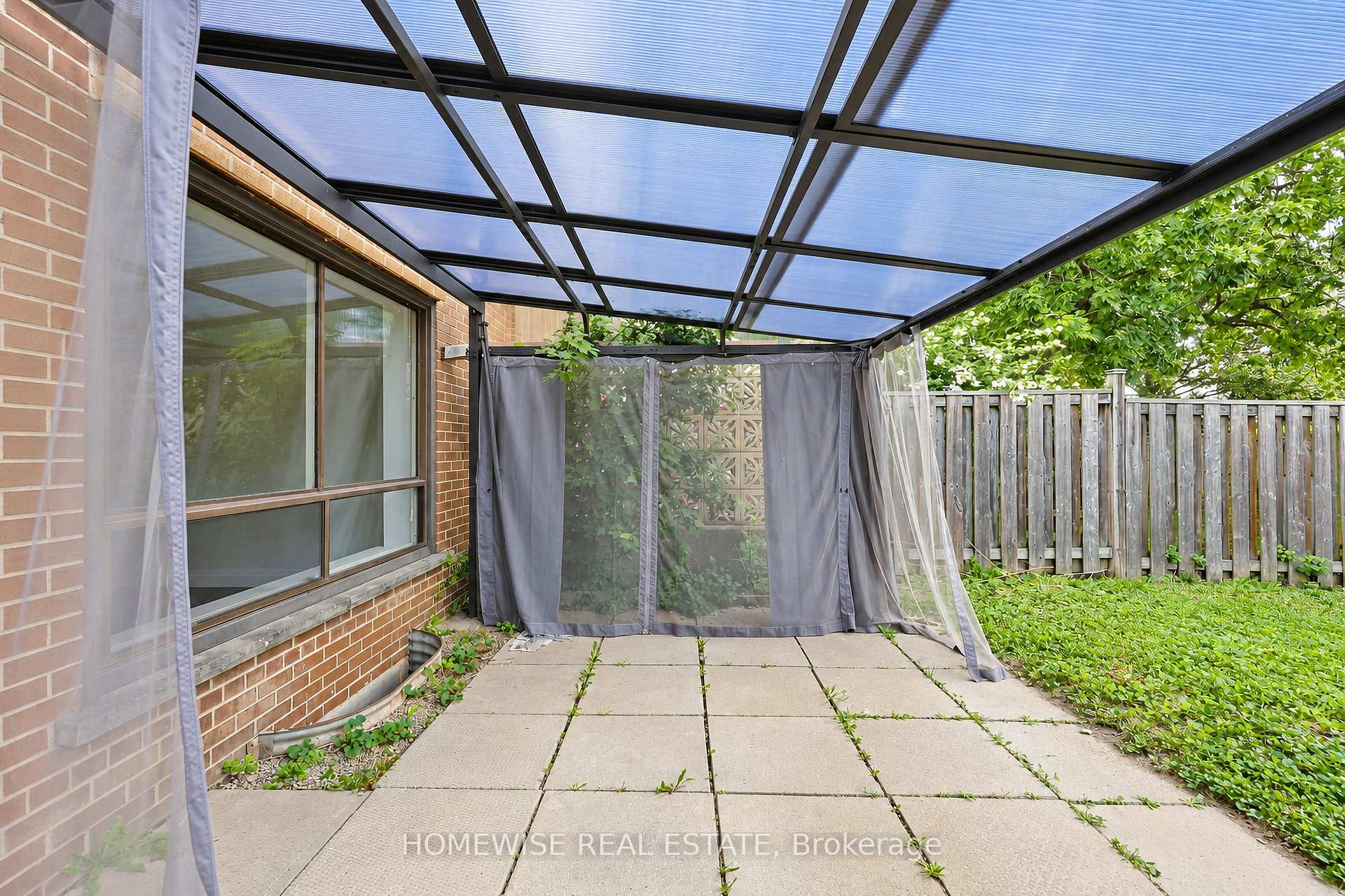 Photo 31 of Unit 22, 35 Swordbill Drive, Etobicoke, Edenbridge-Humber Valley — HOMEH