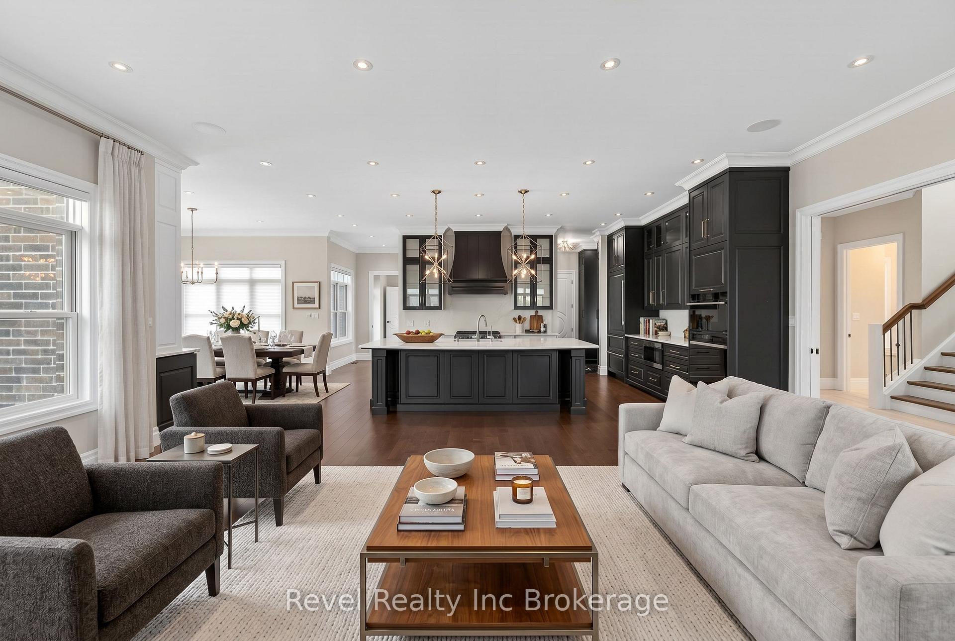 Photo 16 of 241 Tamarack Boulevard, Woodstock, Woodstock - North — HOMEH