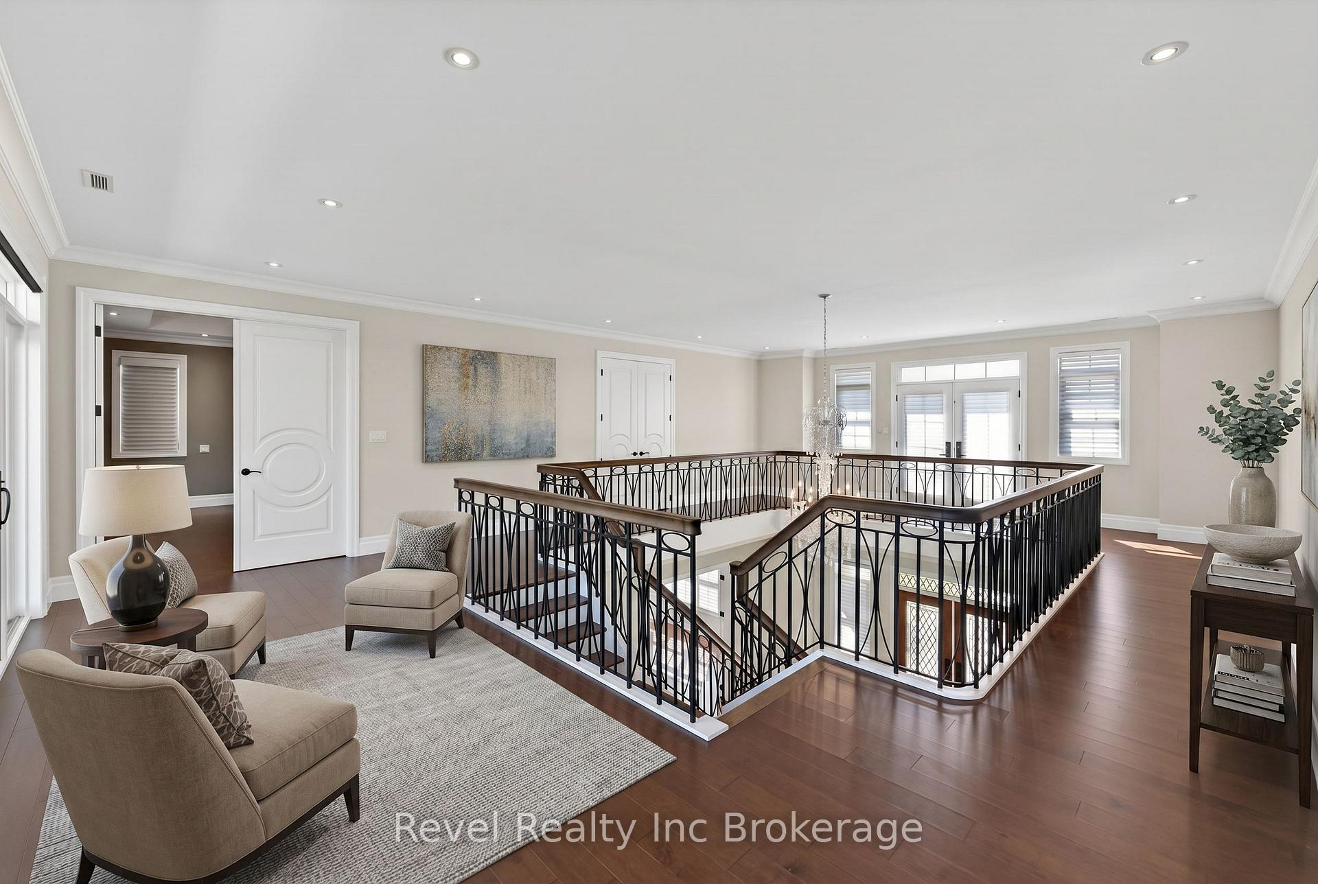 Photo 18 of 241 Tamarack Boulevard, Woodstock, Woodstock - North — HOMEH