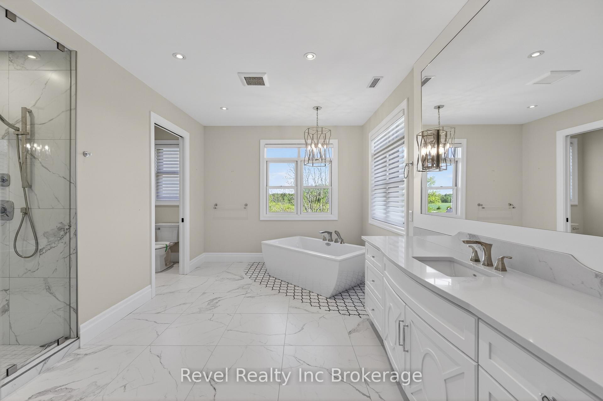 Photo 22 of 241 Tamarack Boulevard, Woodstock, Woodstock - North — HOMEH