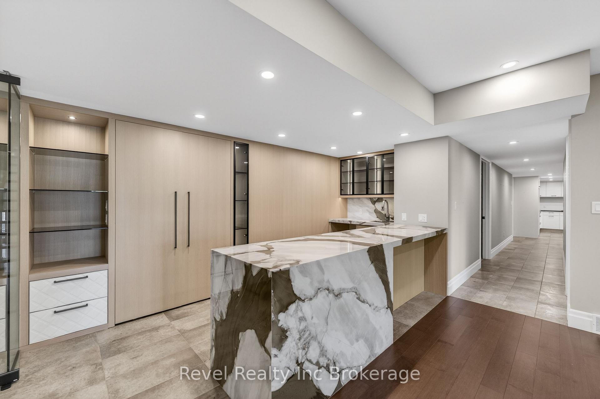 Photo 31 of 241 Tamarack Boulevard, Woodstock, Woodstock - North — HOMEH