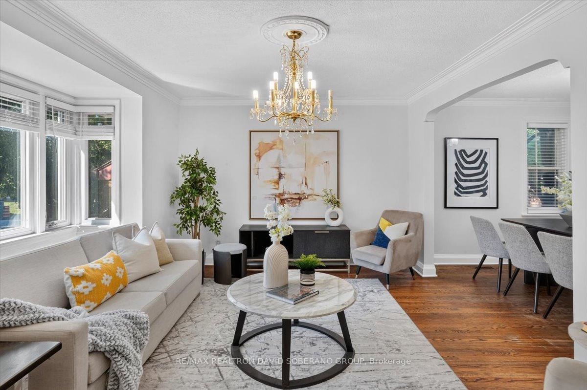 Photo 1 of 122 Mcgillivray Avenue, Toronto, Bedford Park-Nortown — HOMEH