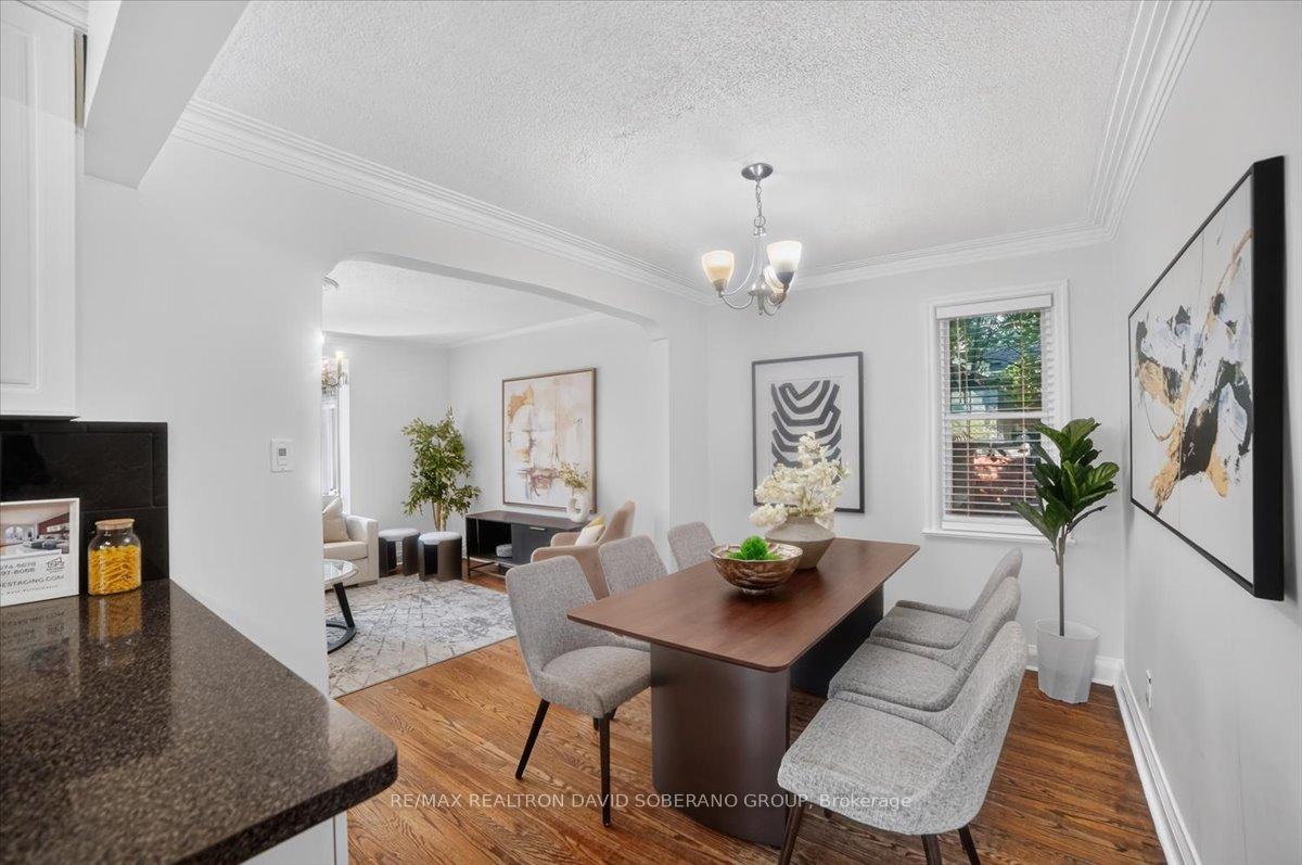 Photo 8 of 122 Mcgillivray Avenue, Toronto, Bedford Park-Nortown — HOMEH