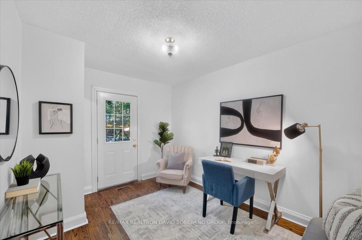 Photo 20 of 122 Mcgillivray Avenue, Toronto, Bedford Park-Nortown — HOMEH