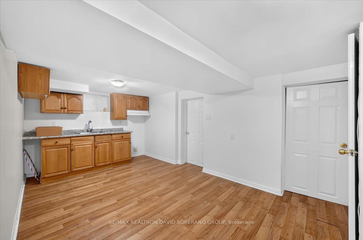 Photo 27 of 122 Mcgillivray Avenue, Toronto, Bedford Park-Nortown — HOMEH